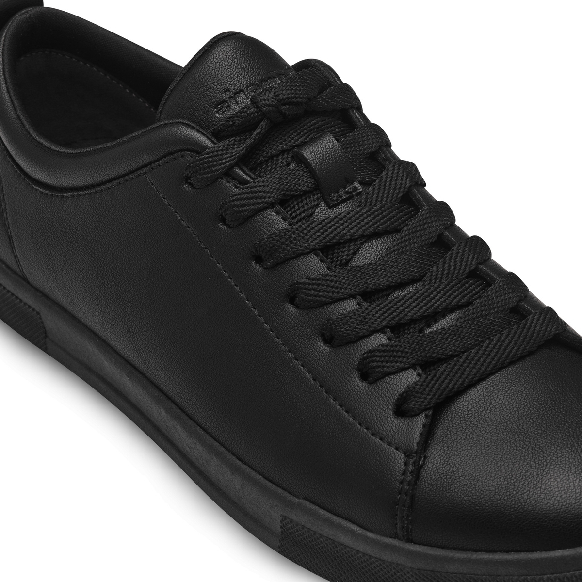 Baskets noir, TAMARIS