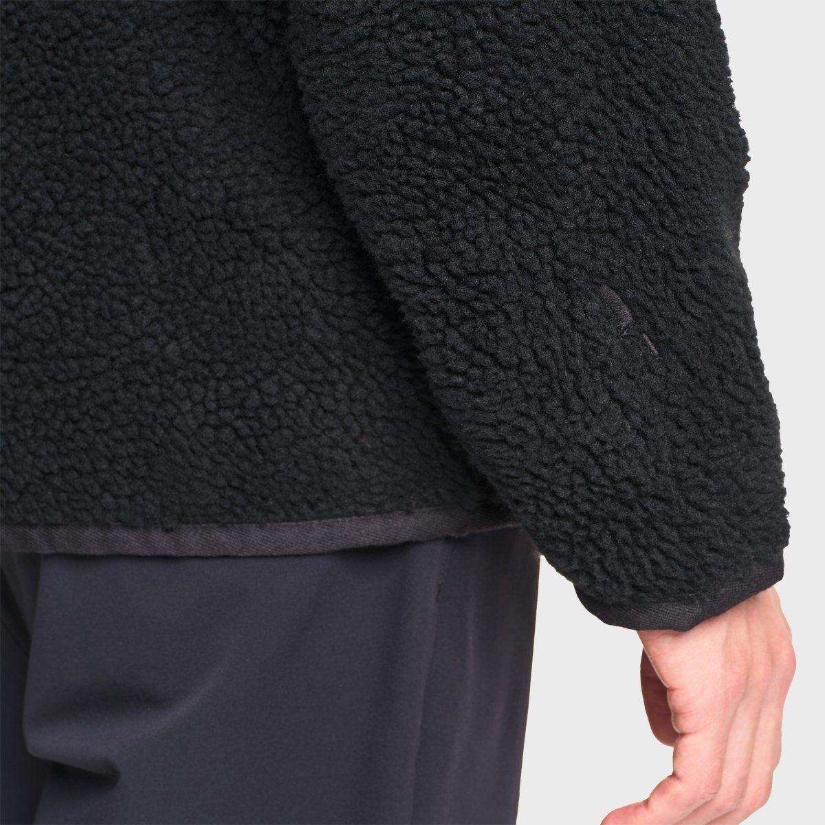 Veste multipoches en sherpa zippée double curseur noir, AIGLE