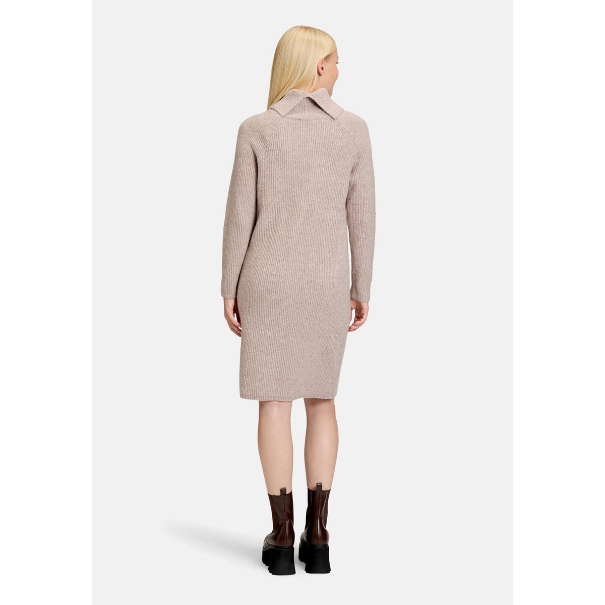Robe-pull à col cheminée marron, CARTOON