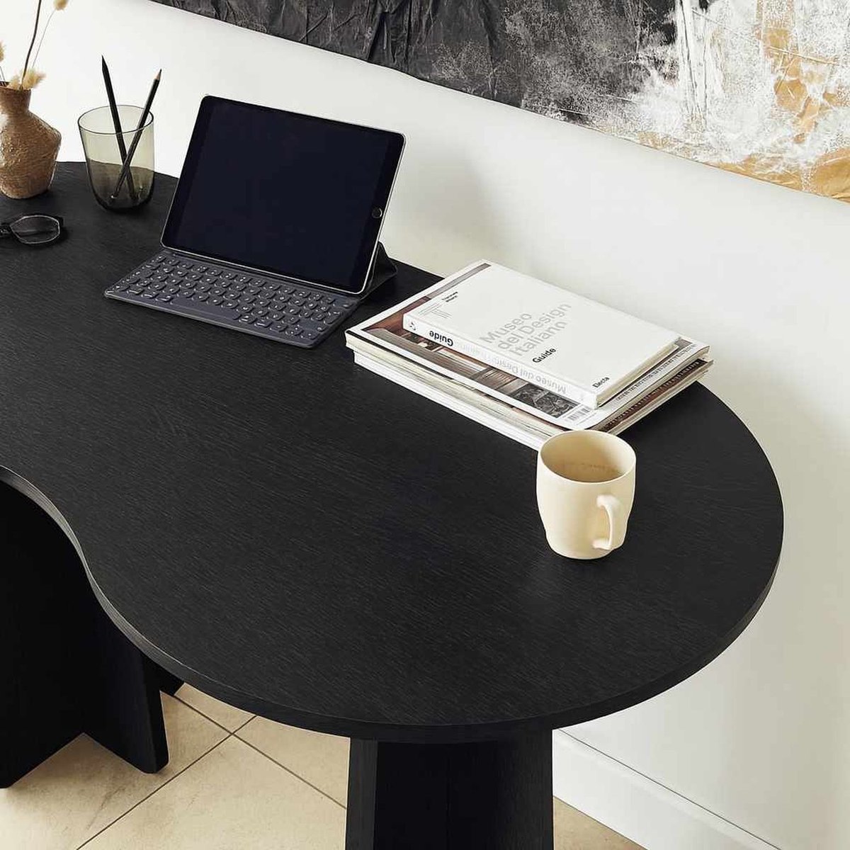 Bureau asymétrique design organique BERLIN noir, TOILINUX