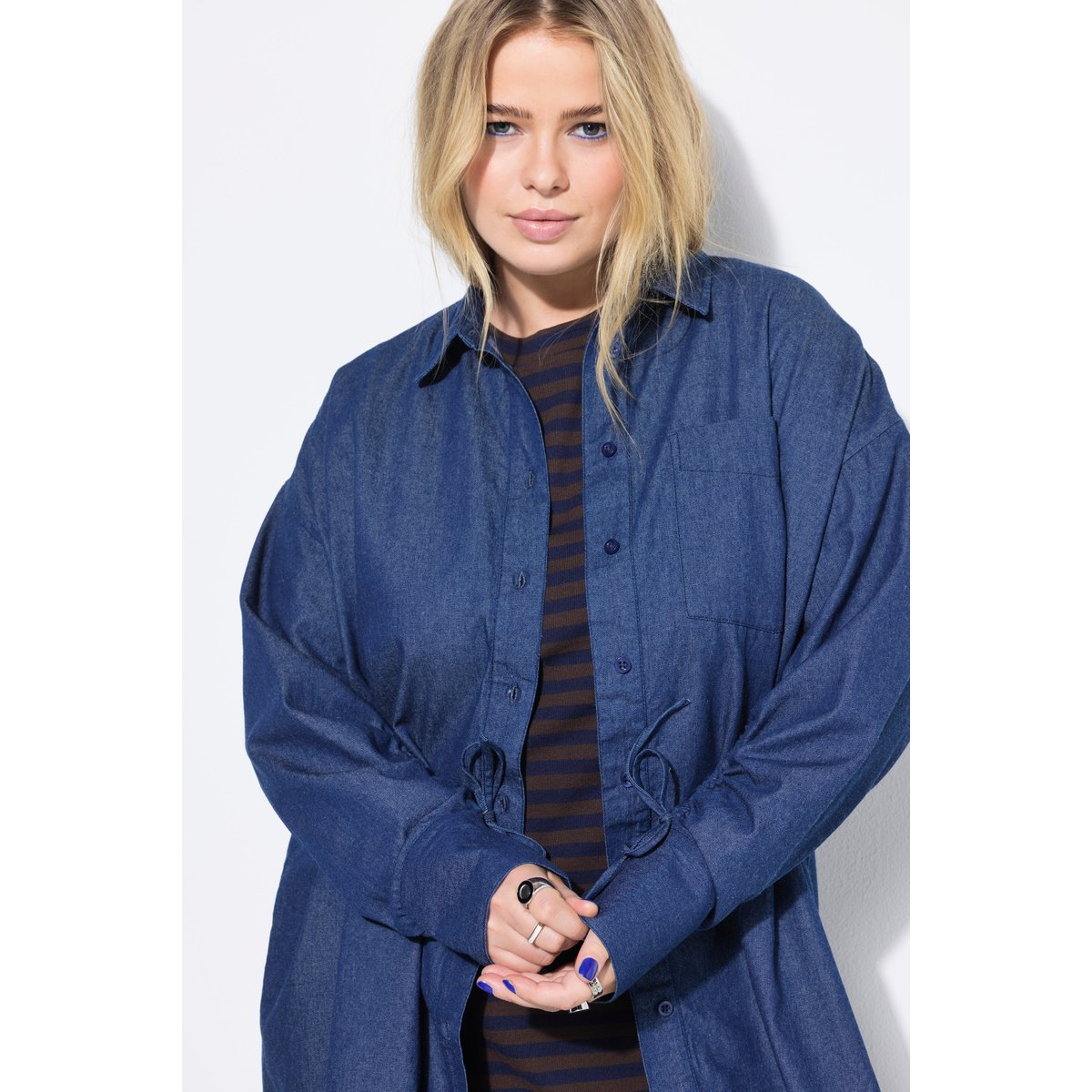 Chemisier oversize effet denim à manches bleu jean, STUDIO UNTOLD