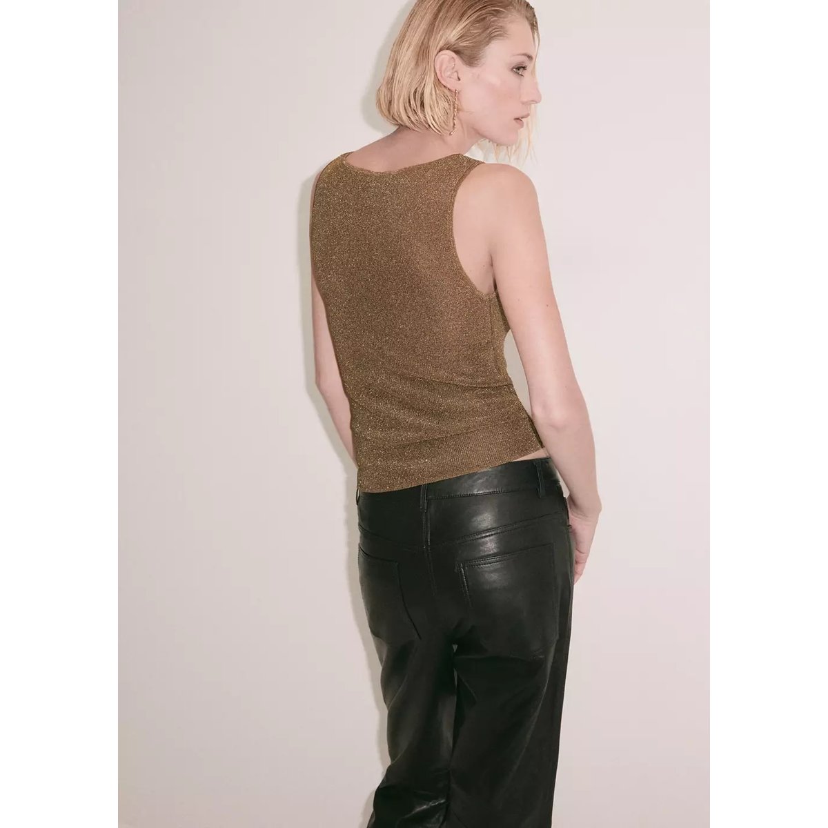 Top en fil textile à bretelles or, MANGO