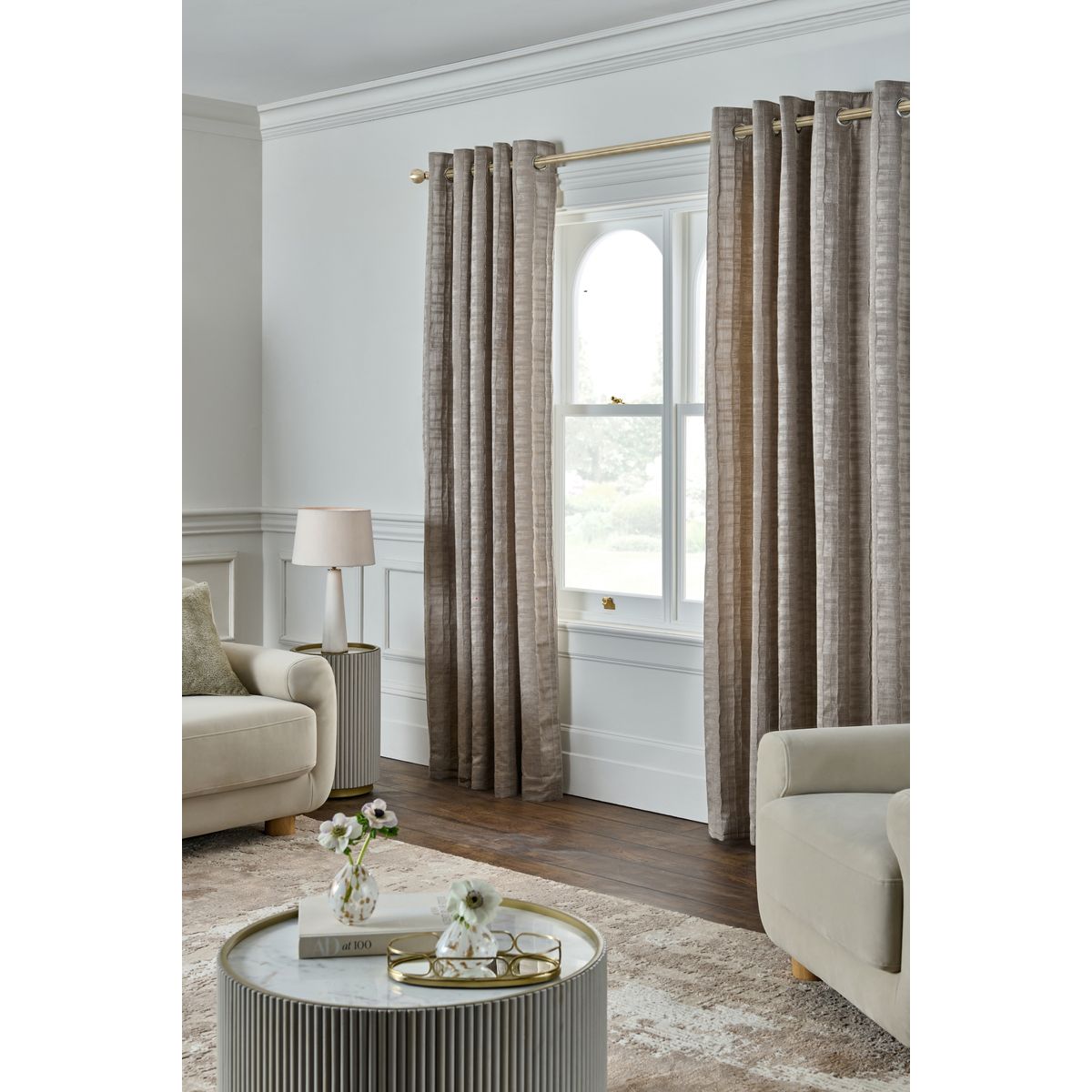 Rideaux doublés à œillets collection luxe mink/naturel, NEXT
