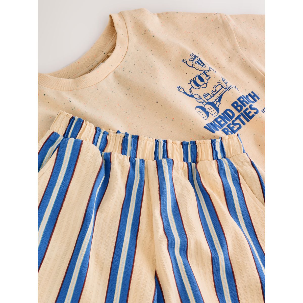 Ensemble t-shirt et short texturé club de petit-déjeuner jaune/bleu, NEXT