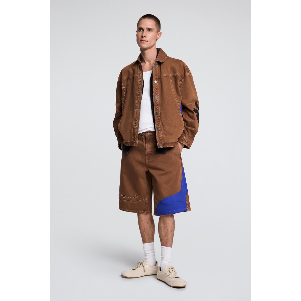 Veste imprimée avec des soleils marron, DESIGUAL