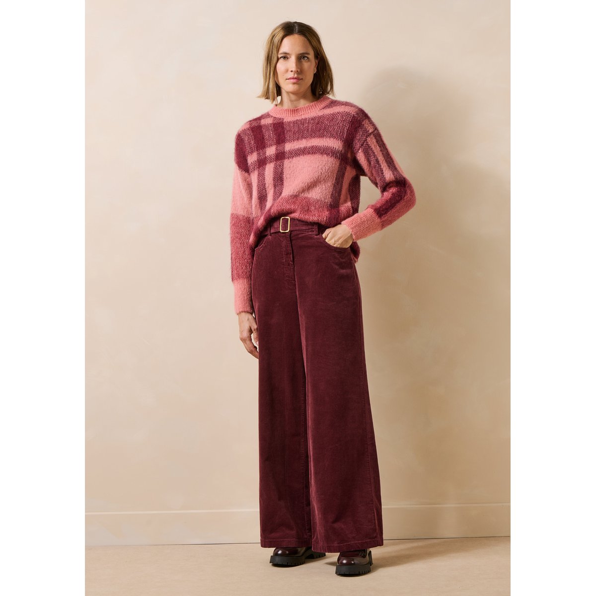 Pantalon droit en velours côtelé bordeaux, LA FEE MARABOUTEE