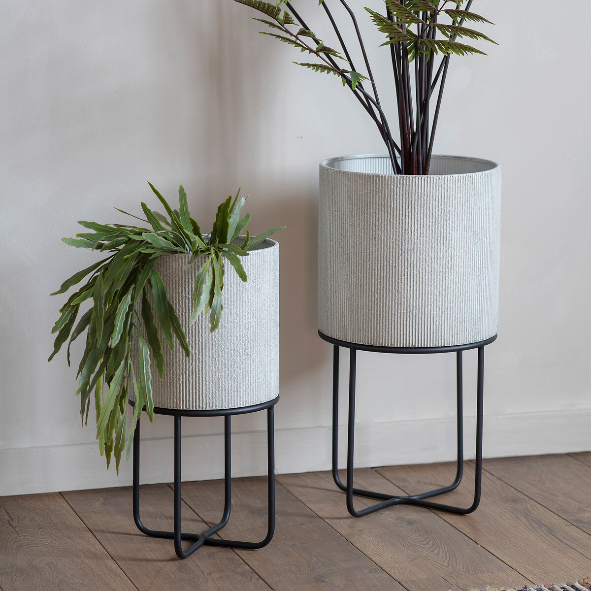 Set of 2 White Metal Planters white, ÉDITÉ