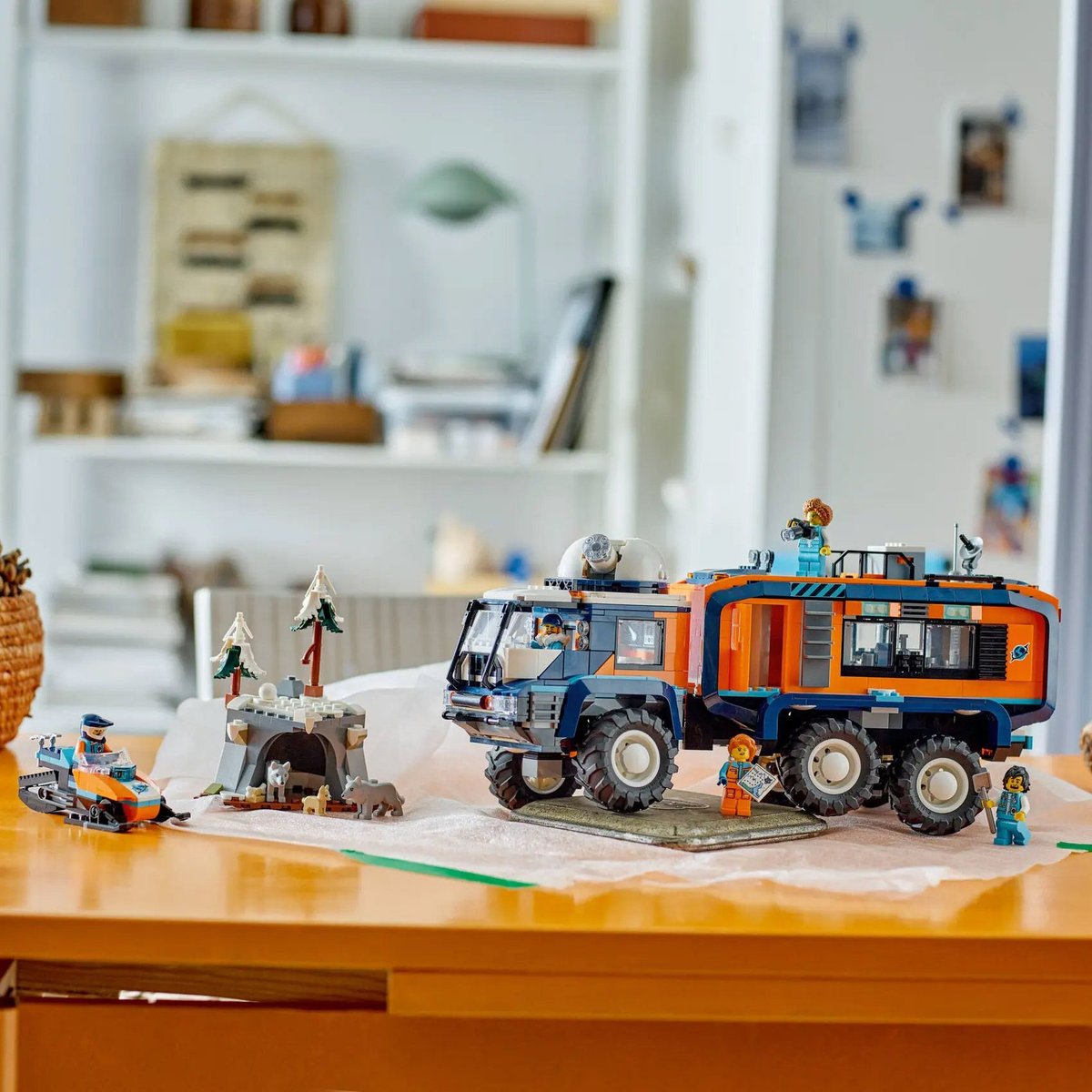 LEGO City - Camion Scientifique des Explorateurs Arctiques - 60471 couleur unique, LEGO