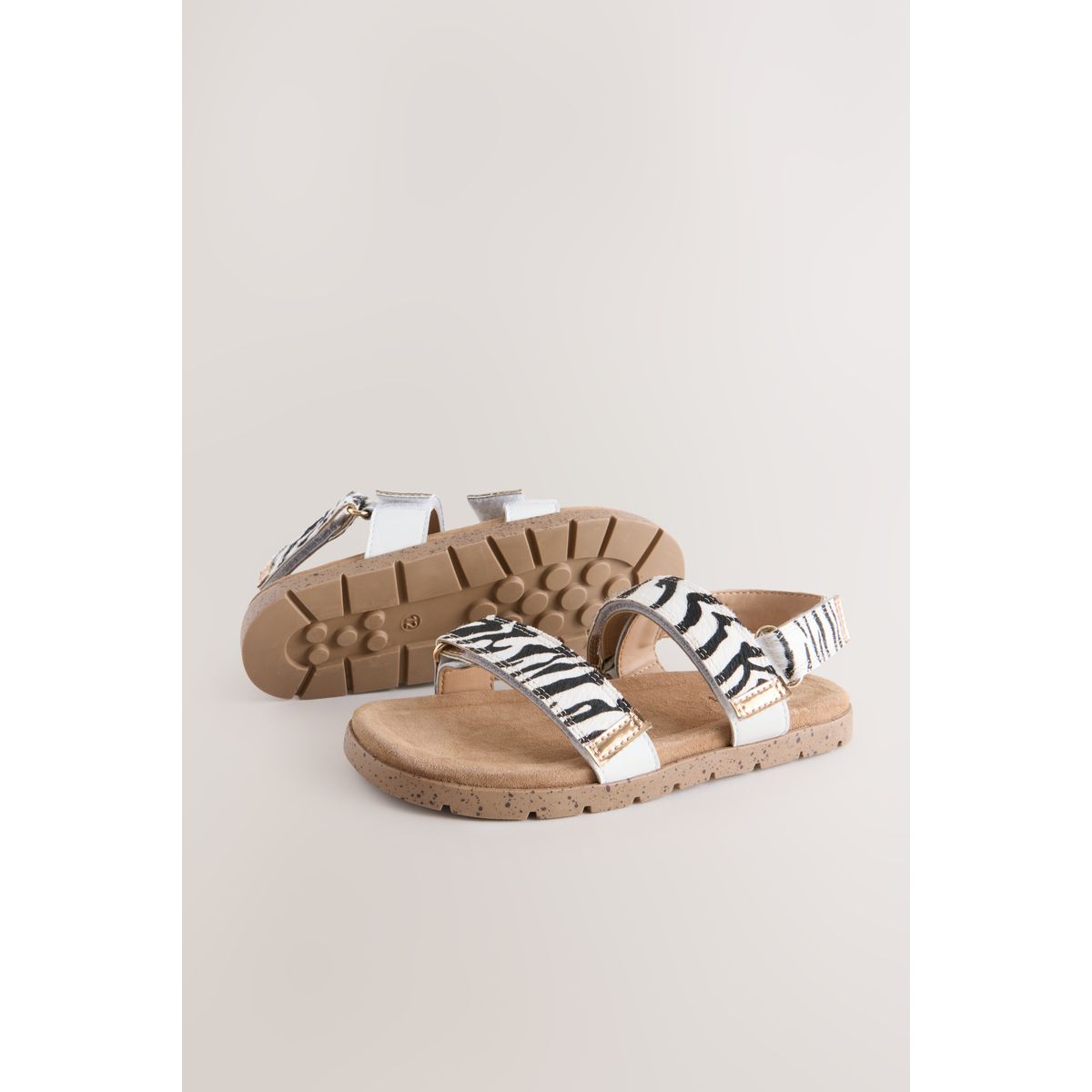 Sandales à deux brides zèbre noir / blanc, NEXT