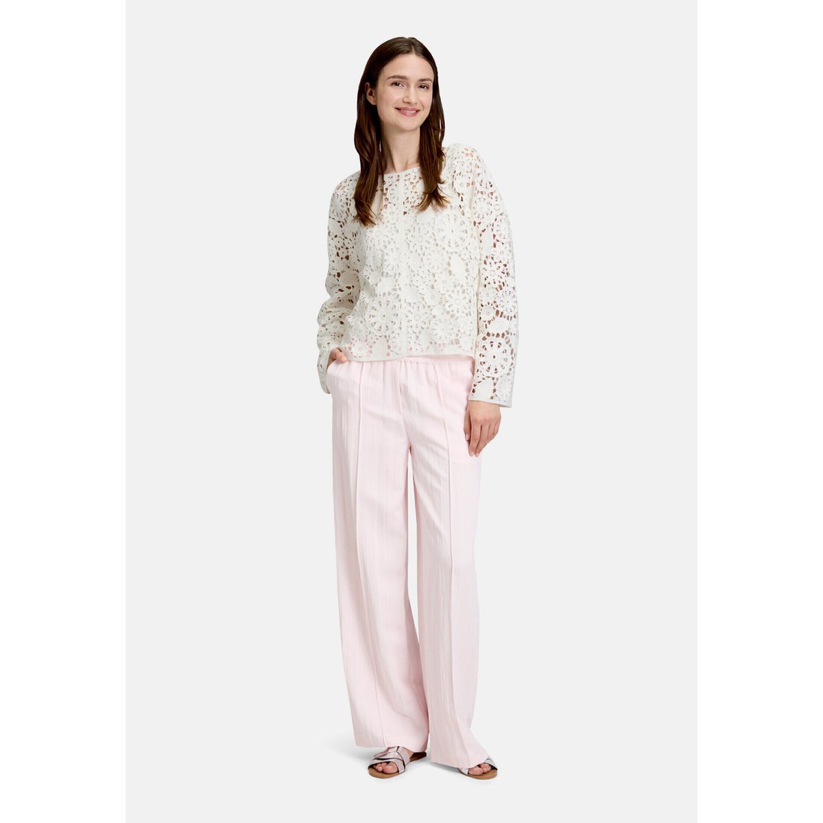 Pull-over en maille ajourée à encolure bateau blanc, BETTY & CO