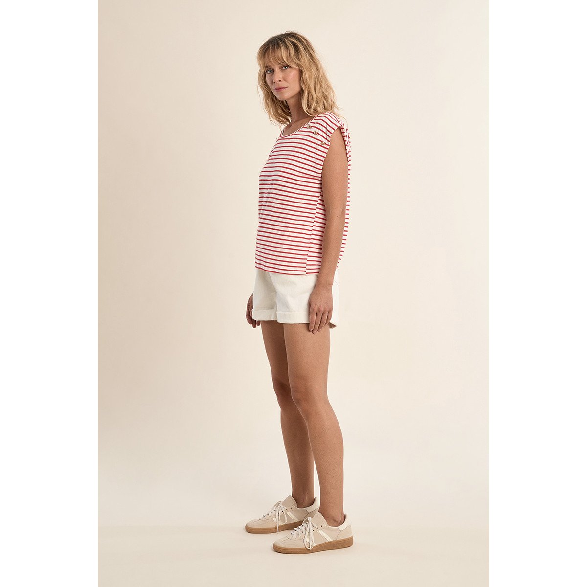 T-shirt marinière en coton avec boutons dorés rouge, MOLLY BRACKEN