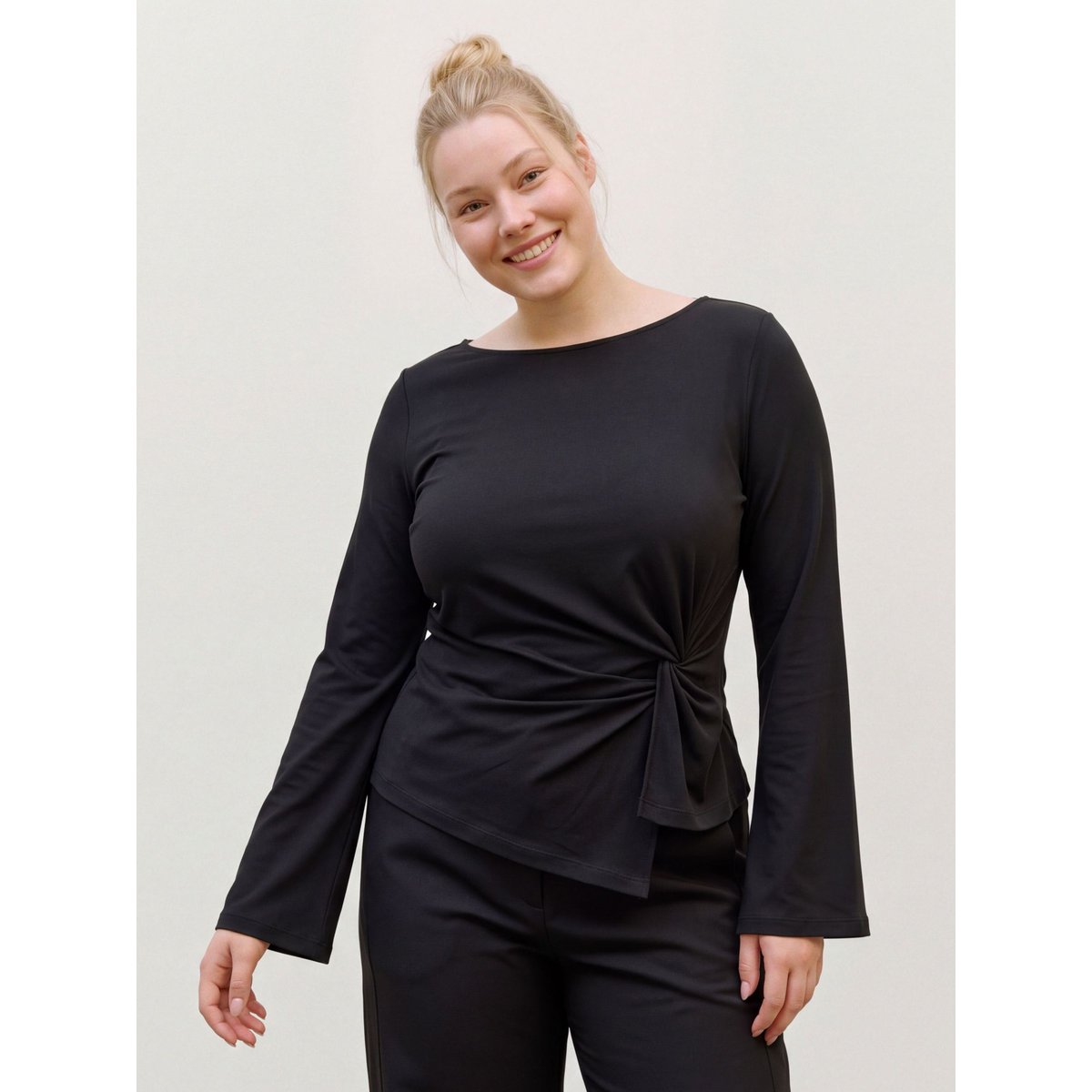 Top black 1, VERO MODA
