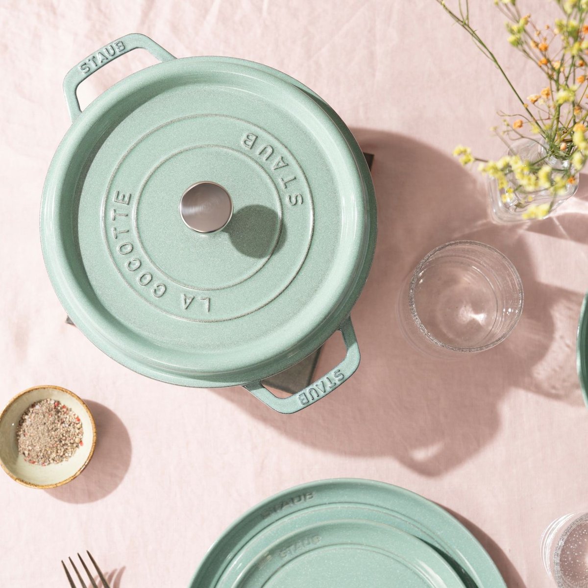 Cocotte en fonte, Rond(e), Sauge sauge, STAUB