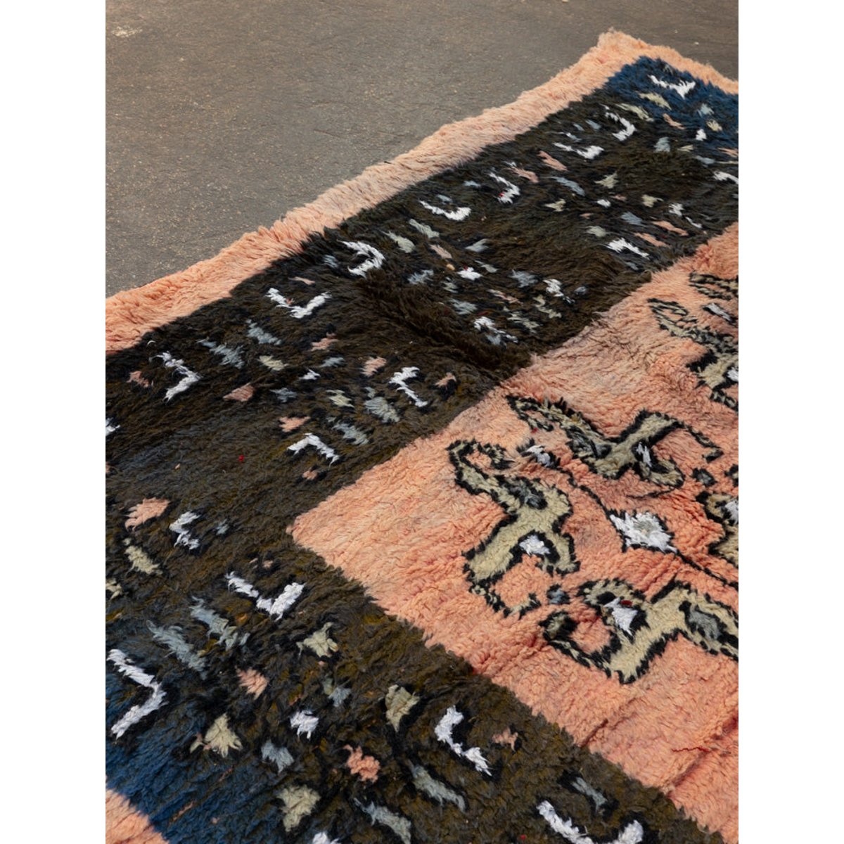 Grand tapis bleu et saumon en laine Olivier N°41 - Bon état bleu, DEBONGOUT