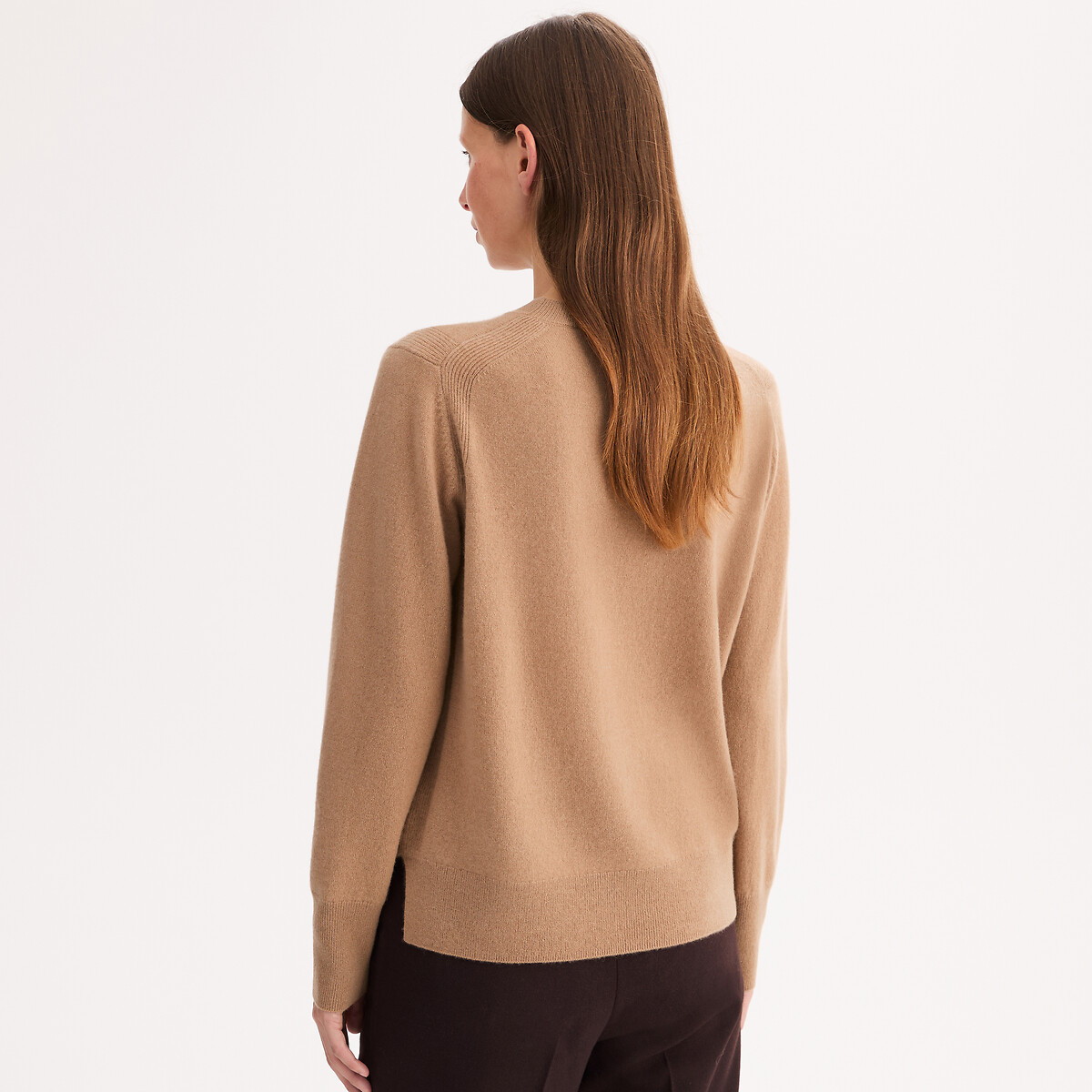 Pull col rond en cachemire, fine maille camel, ANNE WEYBURN