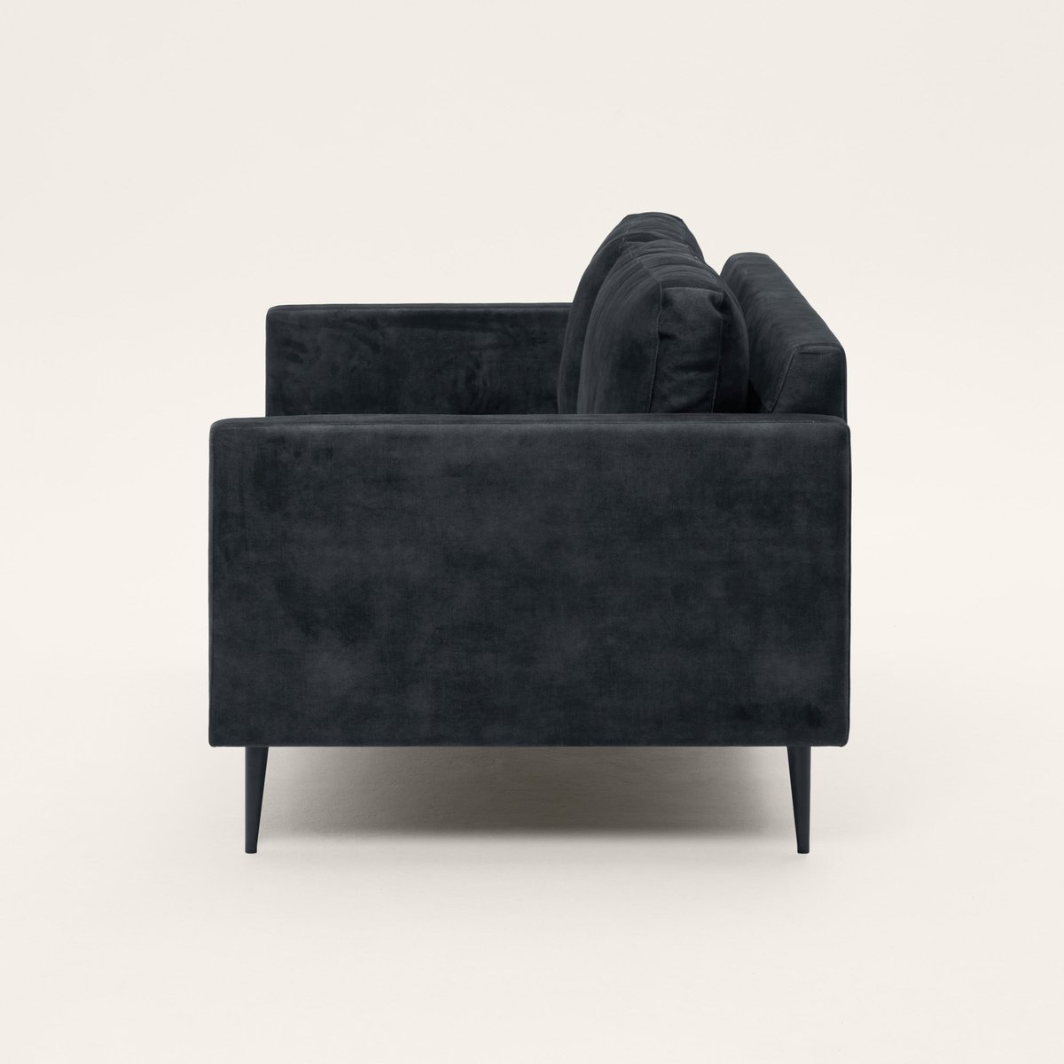 Canapé 2 Places en velours certifié OEKO-TEX CESARE ado vintage graphite, MADURA