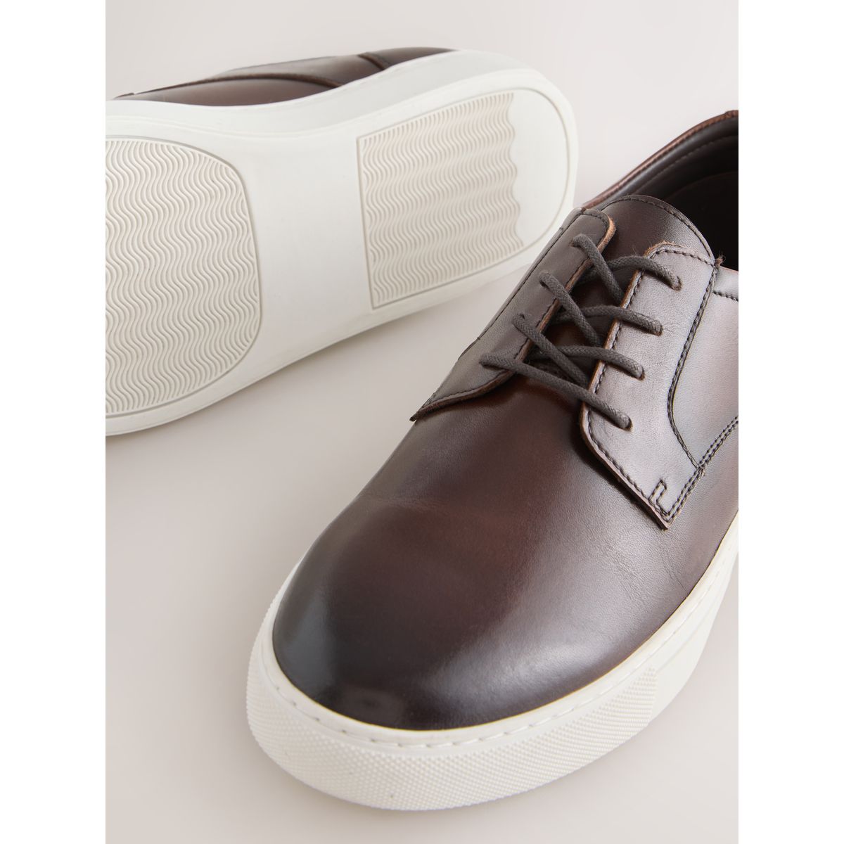 Chaussures derby sport-chic marron, NEXT