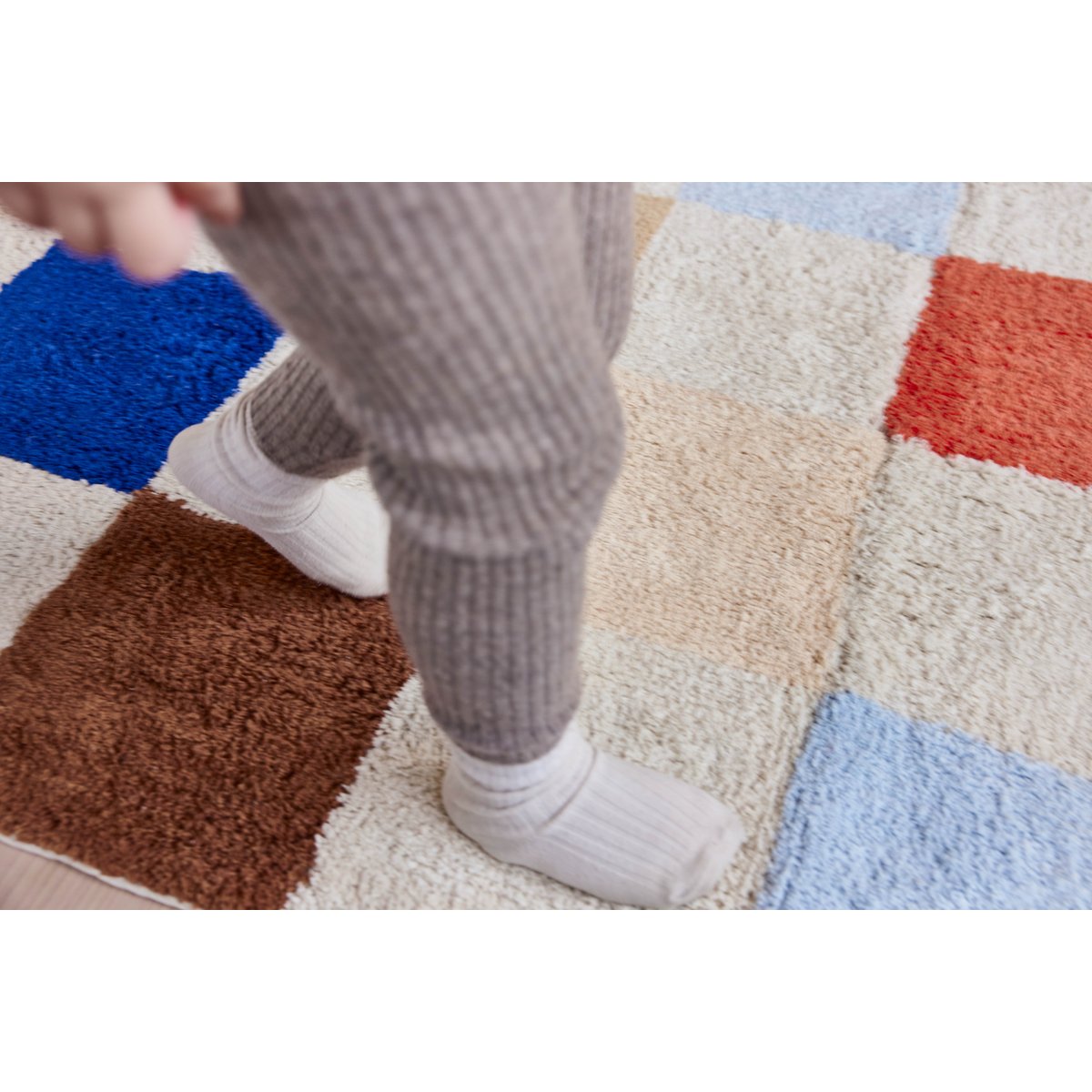 Tapis en coton à motifs d'échecs MINI multi-couleur, OYOY LIVING DESIGN