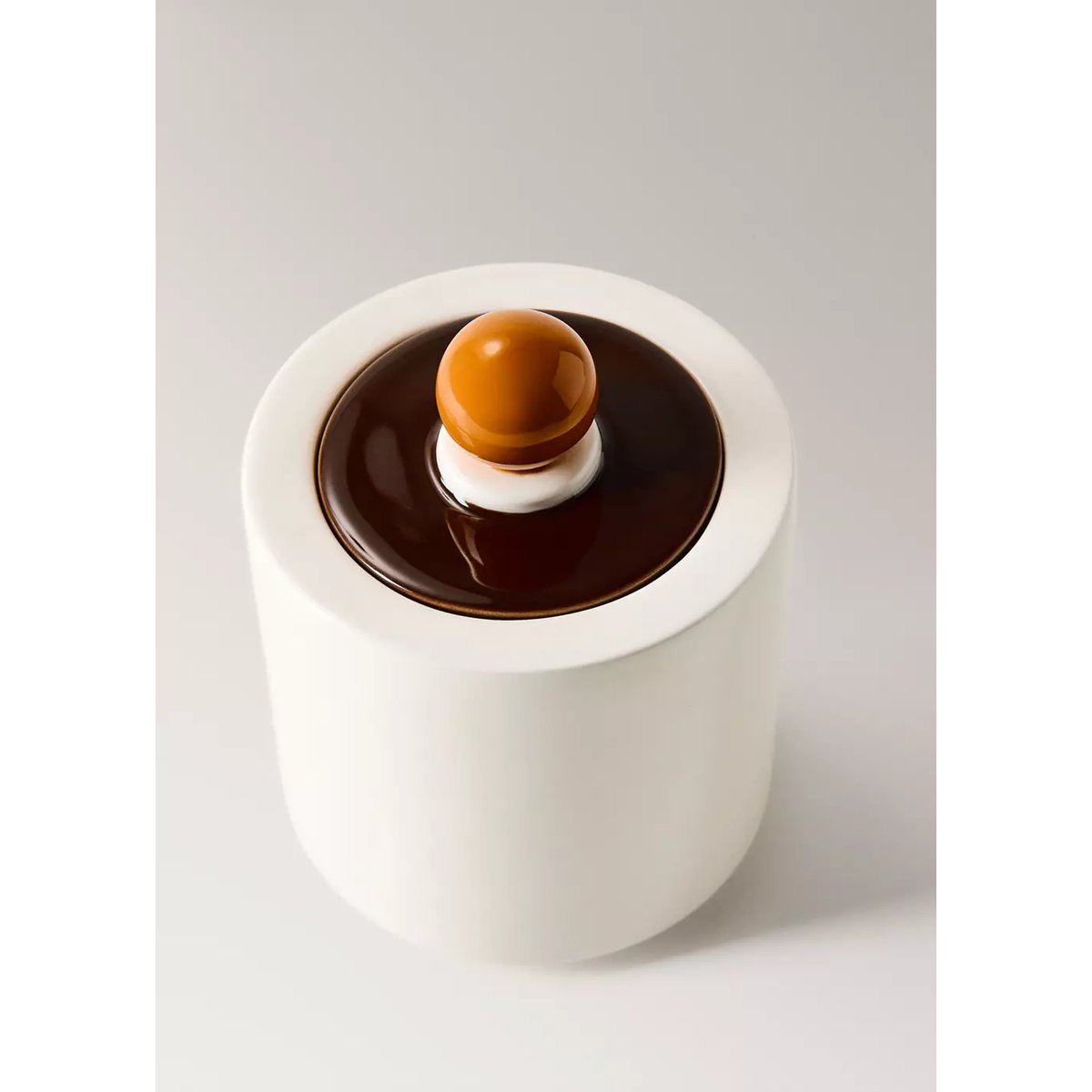 Boîte décorative en céramique bicolore, haute blanc cassé, MANGO HOME