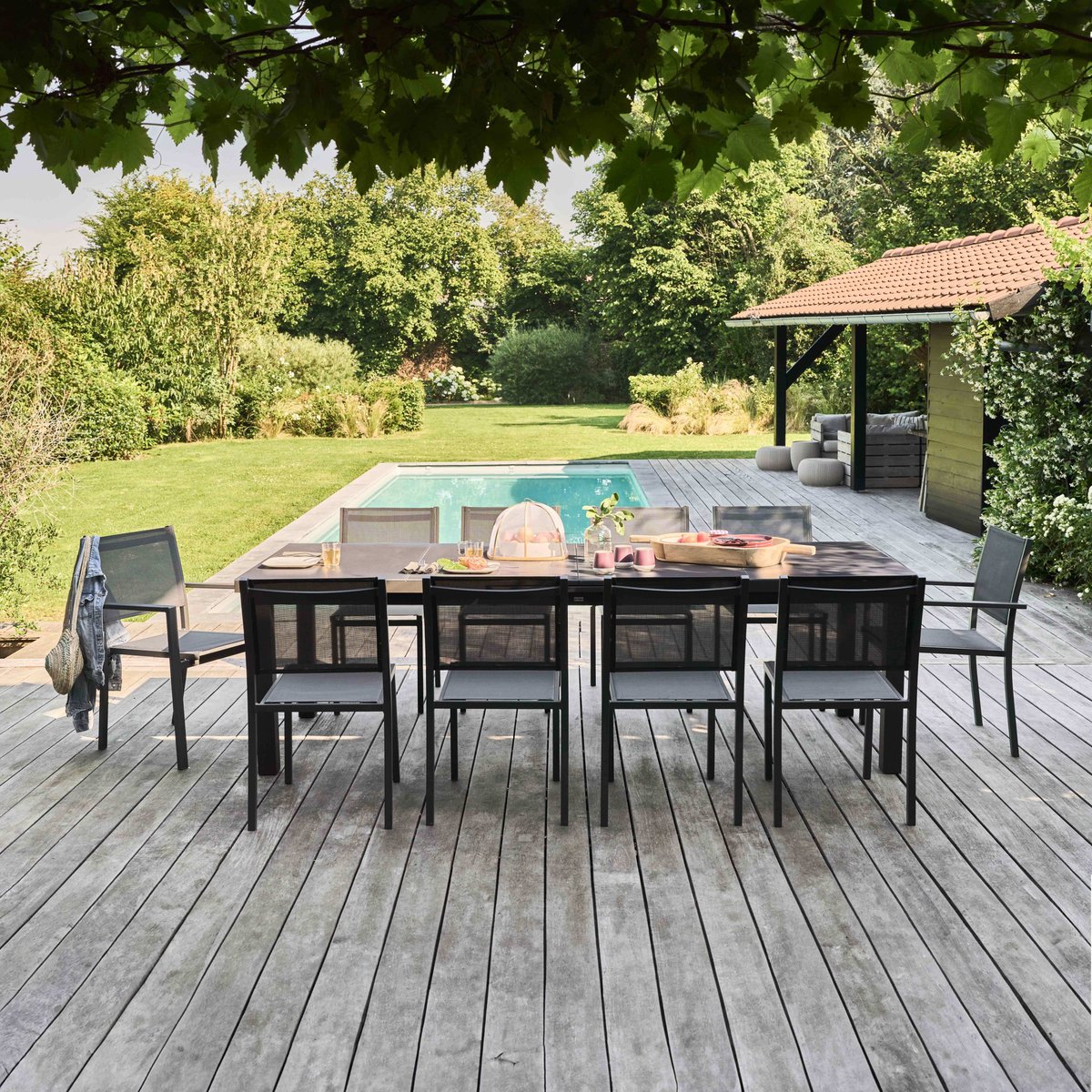 Salon de jardin table extensible 256/320 cm avec 10 assises, ALBI gris, OVIALA