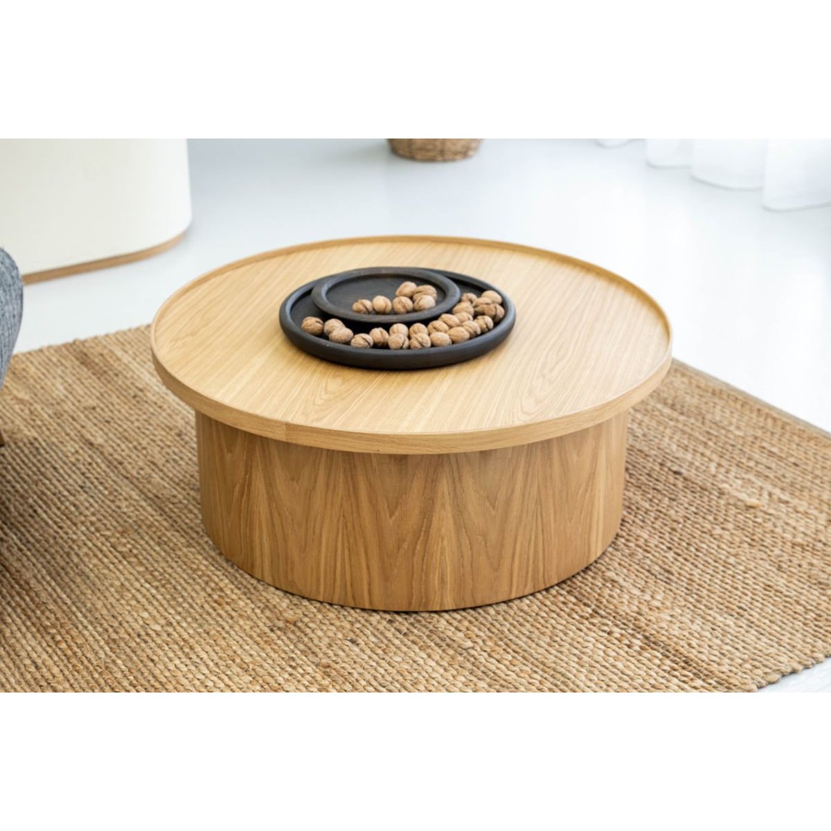 Table basse ronde en placage, CASTELLANE marron clair, BOBOCHIC