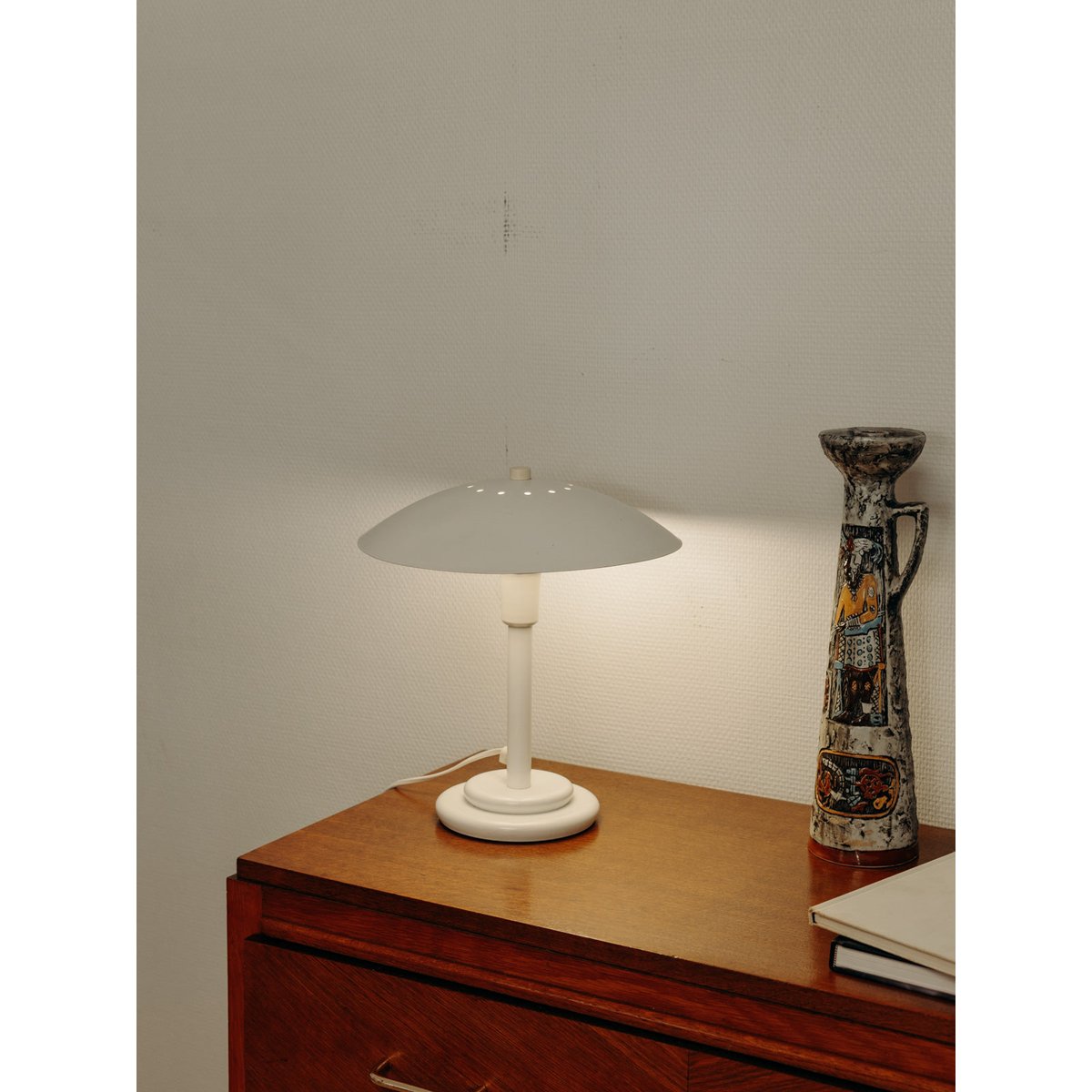Lampe à poser en métal Julia N°461 - Bon état blanc, DEBONGOUT