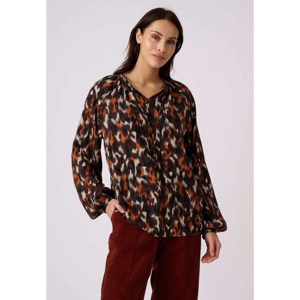 Blouse pure viscose marron graphique, DAMART