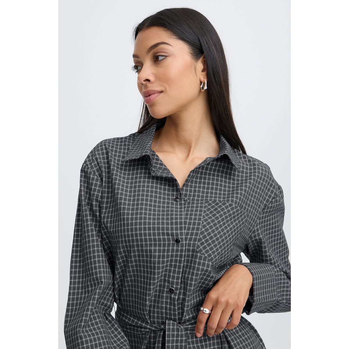 Robe chemise doupe droite, manches longues gris asphalt, B.YOUNG
