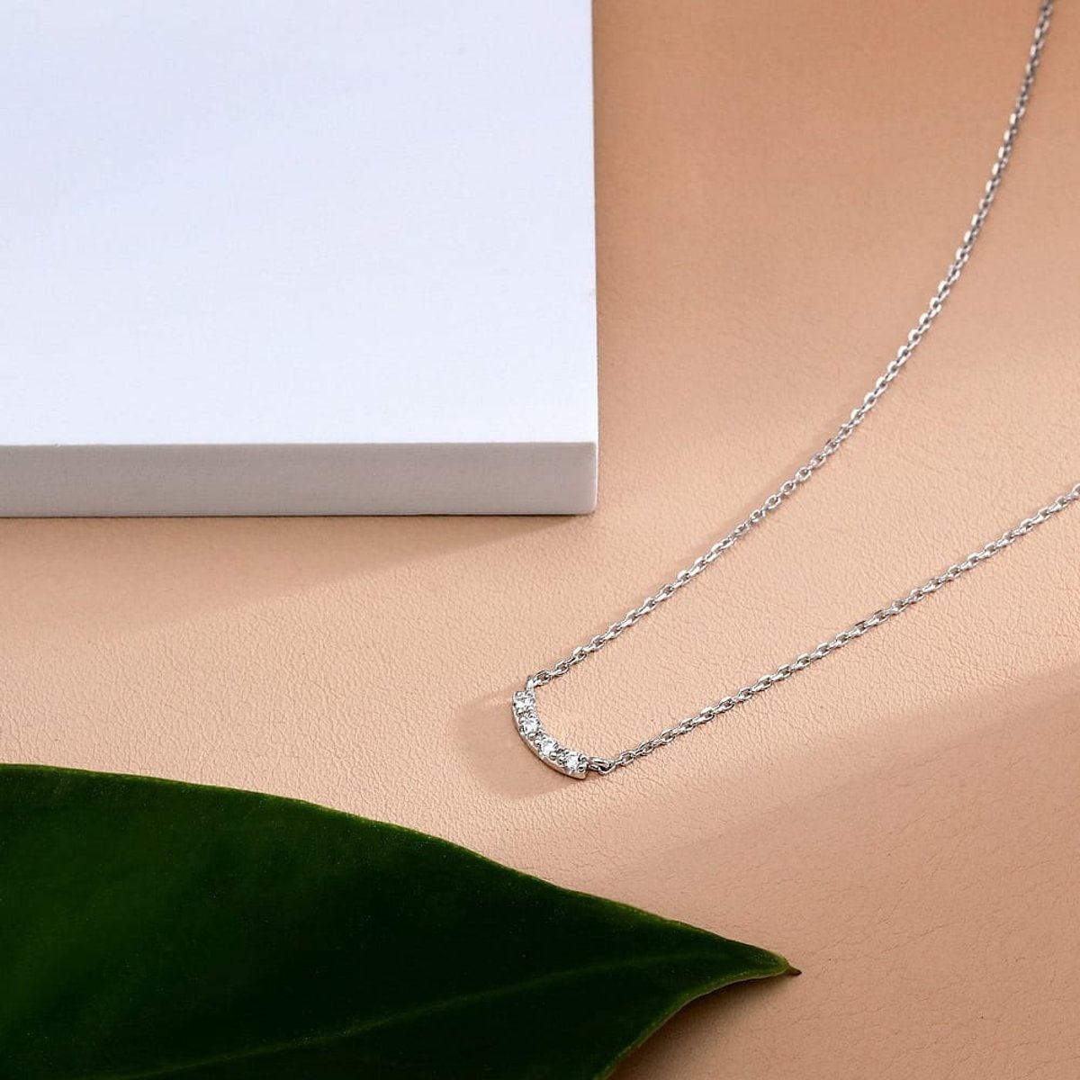 Colliers en Or 375/1000/diamant Synthétique et Diamant synthétique argent, LIVE DIAMOND