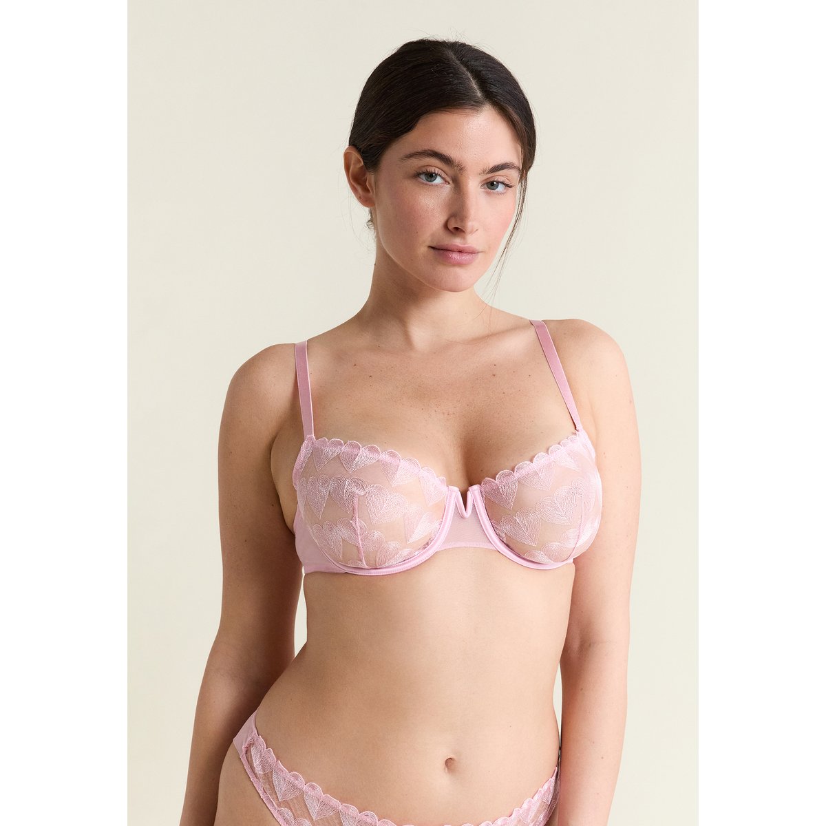 Soutien-gorge N.9 - Balconnet à broderie cœurs DESIR rose, ETAM