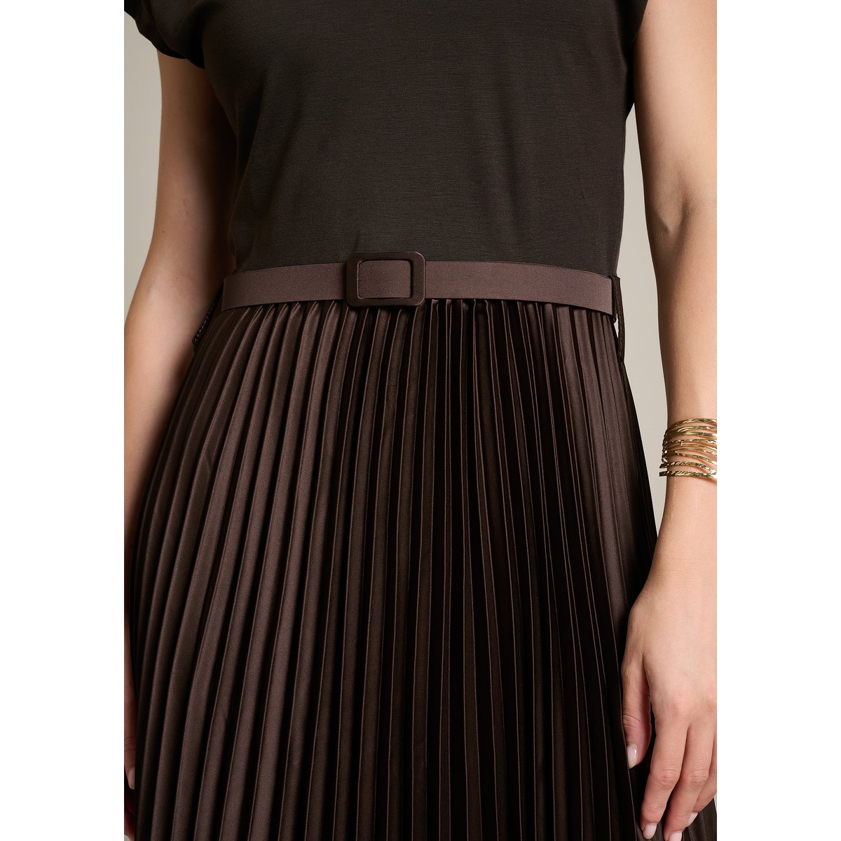 Robe midi plissée bimatière brun fonce chocolate, LOLALIZA