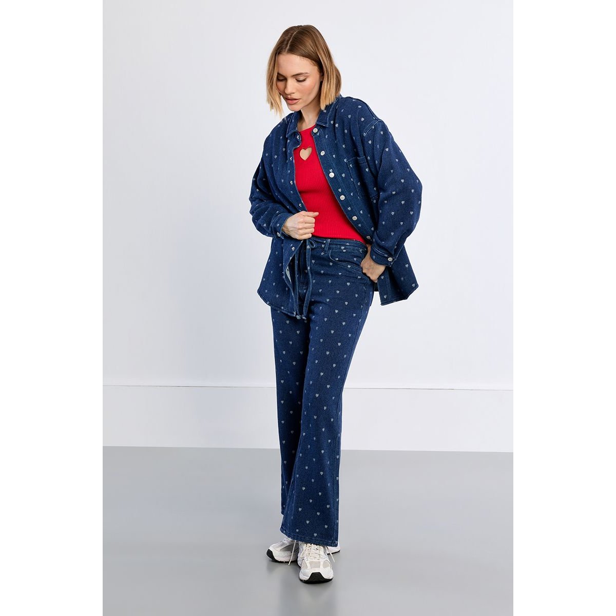 Surchemise en coton, surpiquée de cœurs denim blue, LILI SIDONIO