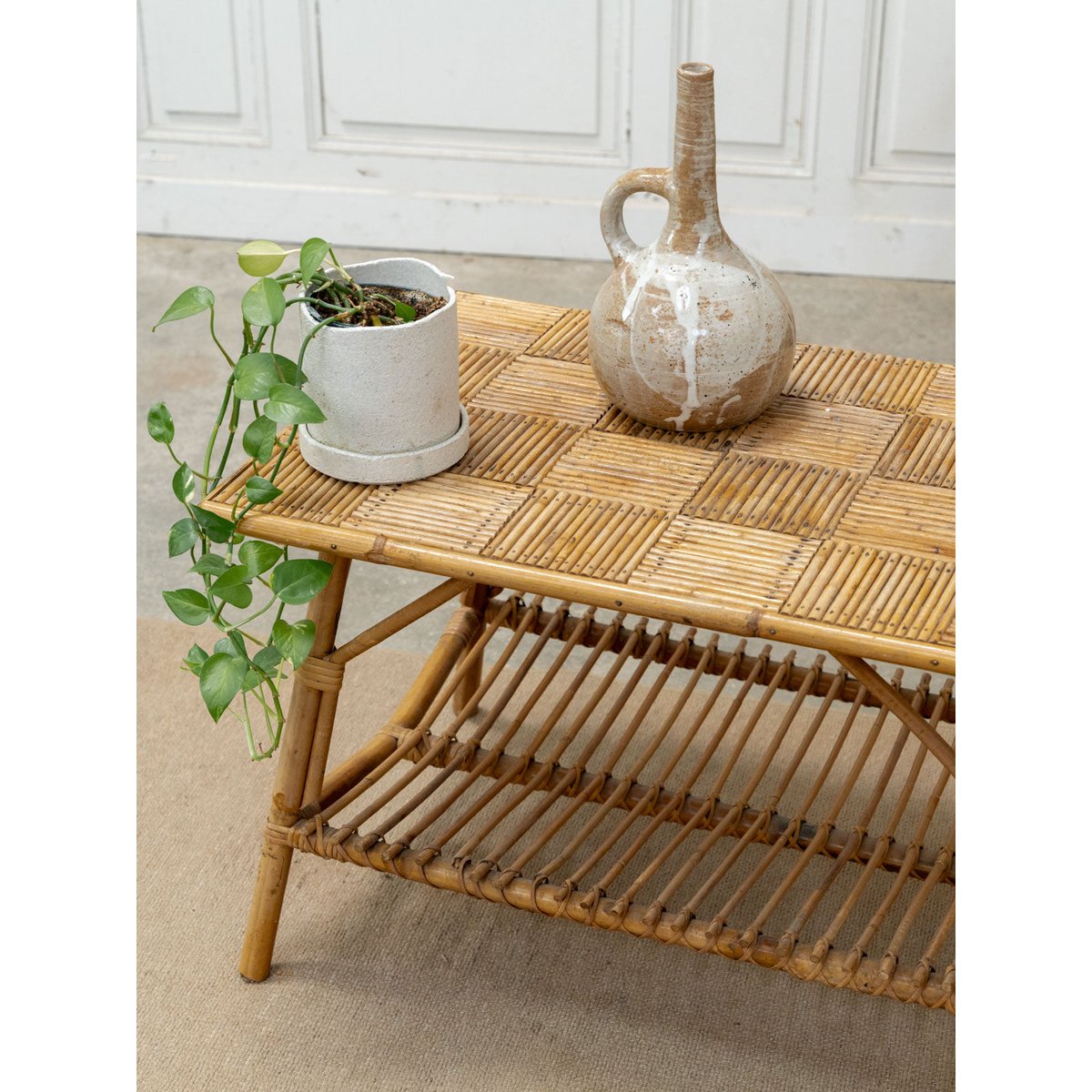 Table basse vintage en marqueterie de rotin Léonie N°1050 - Bon état naturel, DEBONGOUT