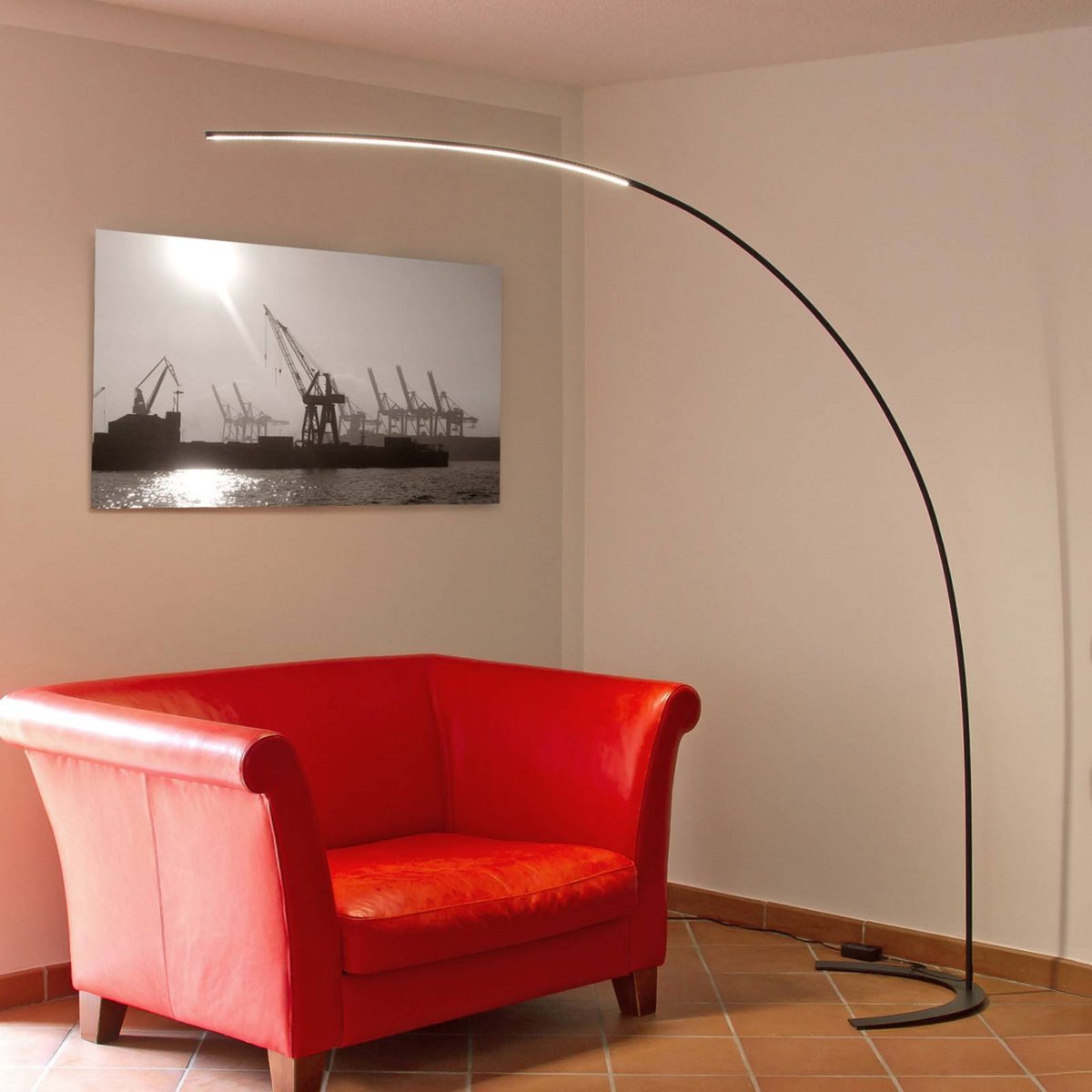Lampadaire en métal moderneLED, Danua noir, LINDBY