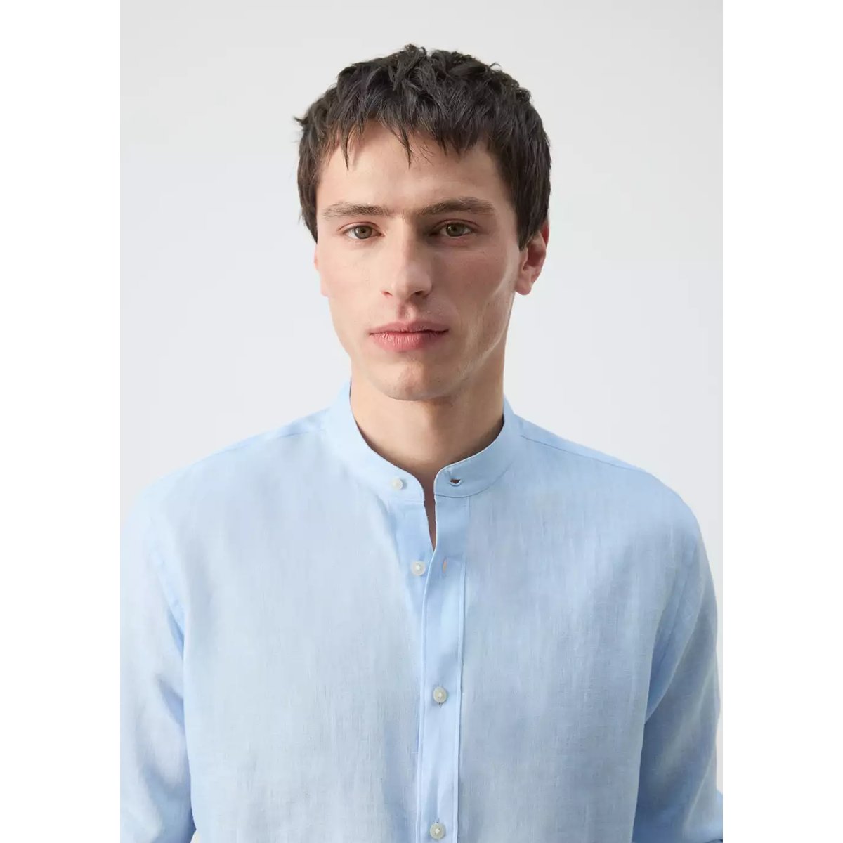 Chemise 100 % lin col mao bleu ciel, MANGO MAN