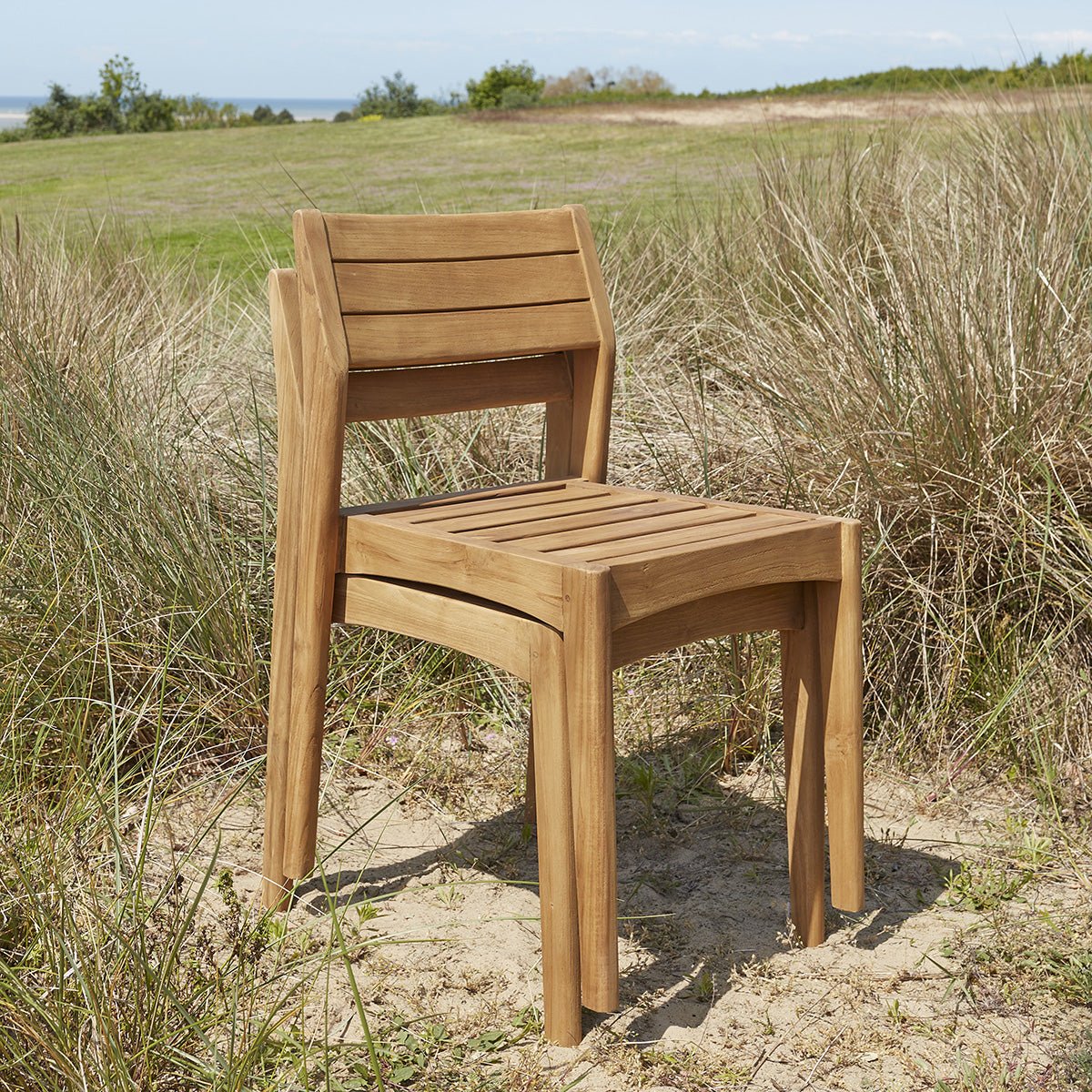 Lot de 2 chaises de jardin en teck massif HORTENSE naturel, BERAH GETAH