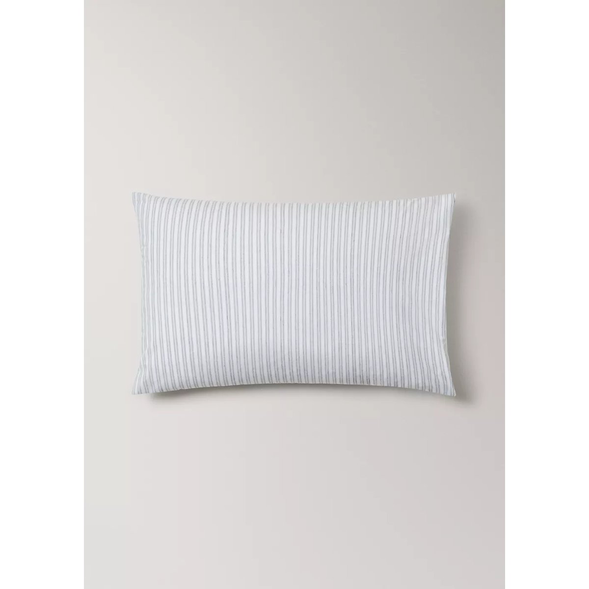 Deux taies d'oreiller percale à rayures 50x75 cm gris, MANGO HOME