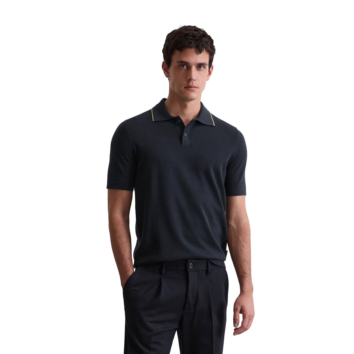 Polo en tricot DFB Travel Collection en pur coton bio bleu foncé, MARC O'POLO