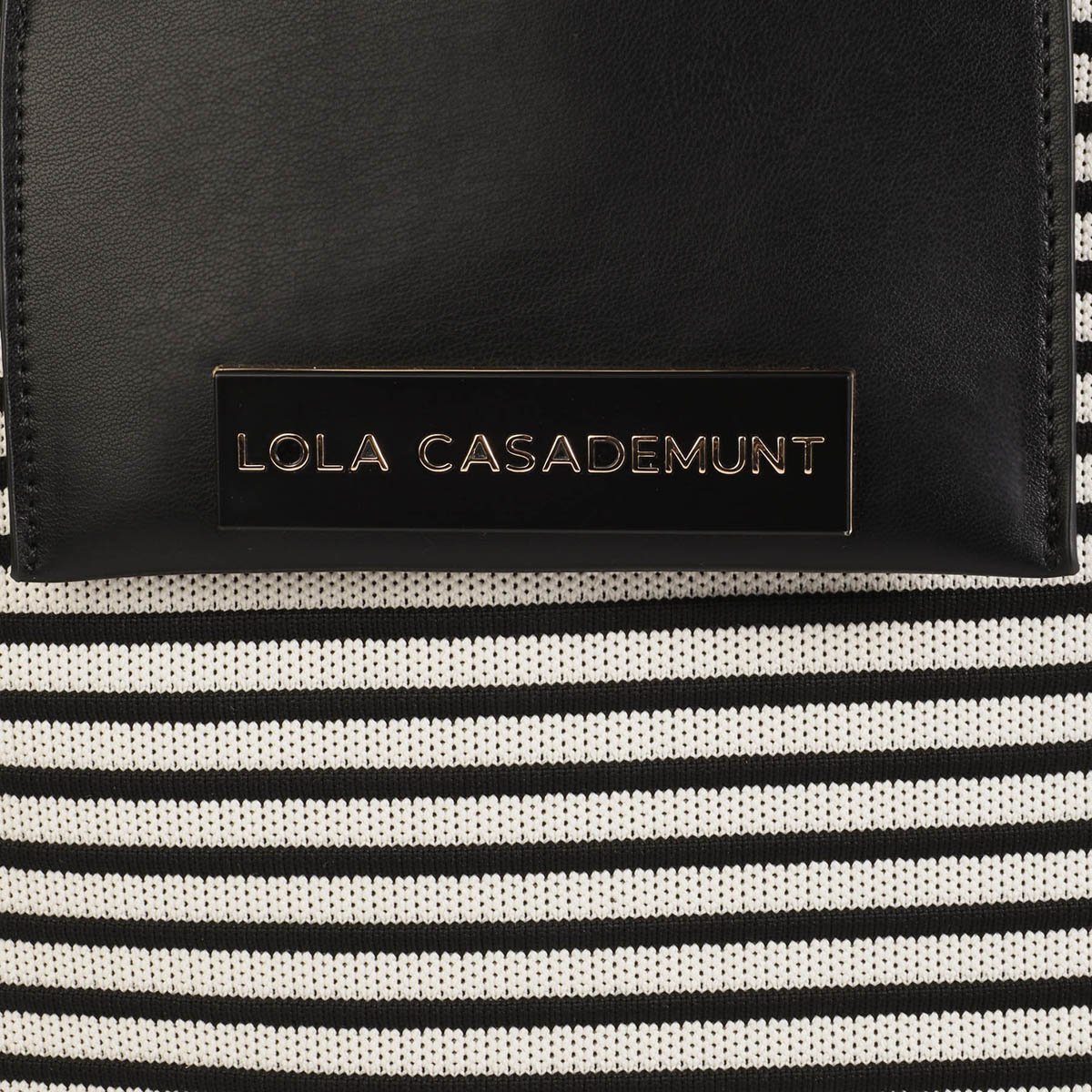 Sac cabas avec fermeture par cordon de serrage noir, LOLA CASADEMUNT