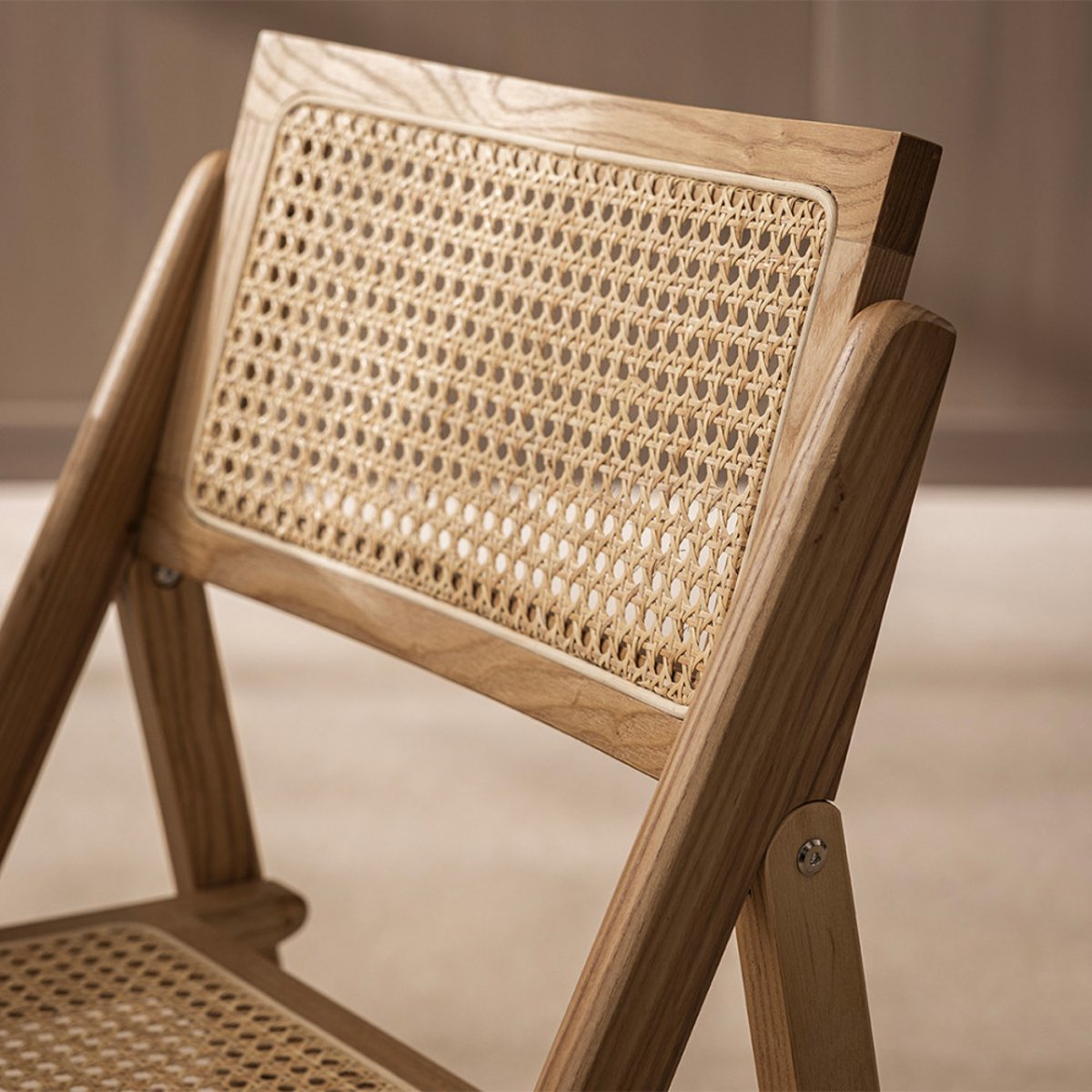 Chaise pliante en cannage et bois- PAULA bois clair, DRAWER