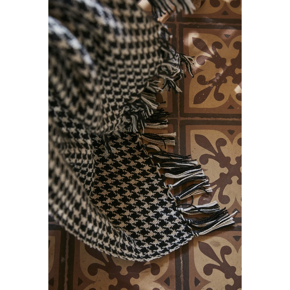 Plaid a franges Gaspard noir, EDEN