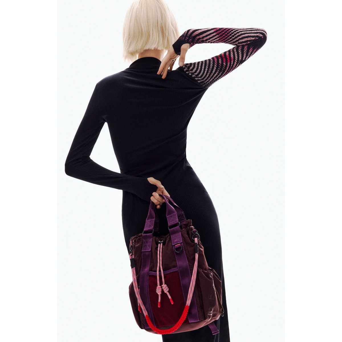 Robe longue à volants noir, DESIGUAL