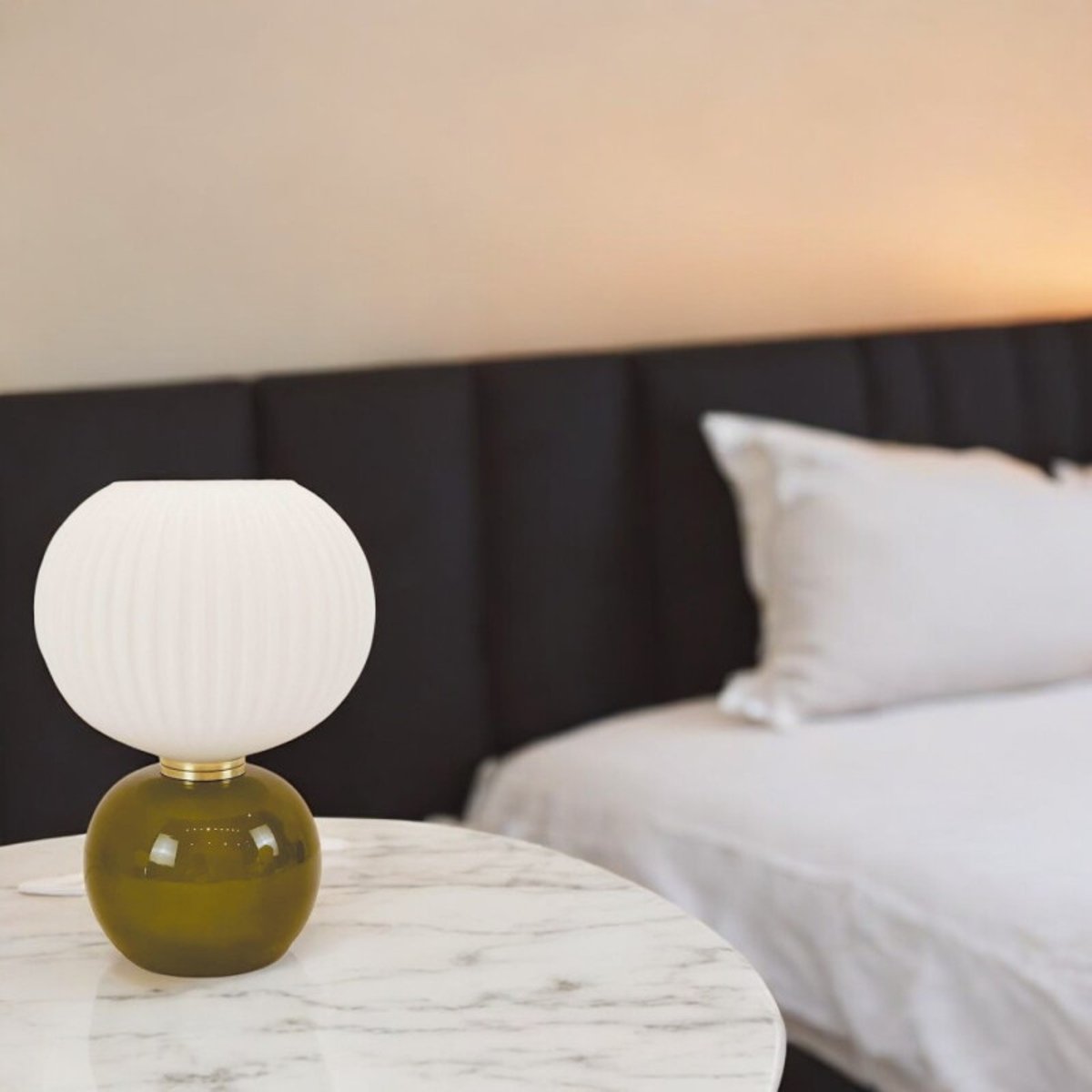 Lampe de chevet en verre Adonis kaki vert, MILLUMINE