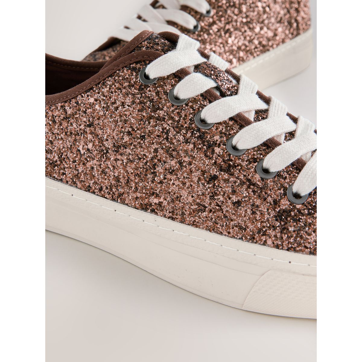 Baskets à lacets pailletées forever comfort® paillettes bronze, NEXT
