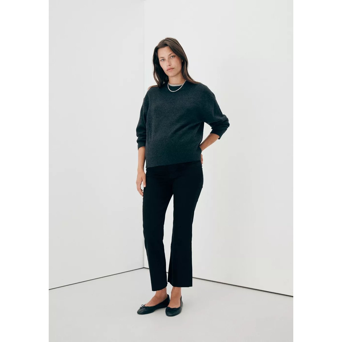 Jean de grossesse flare crop black denim, MANGO