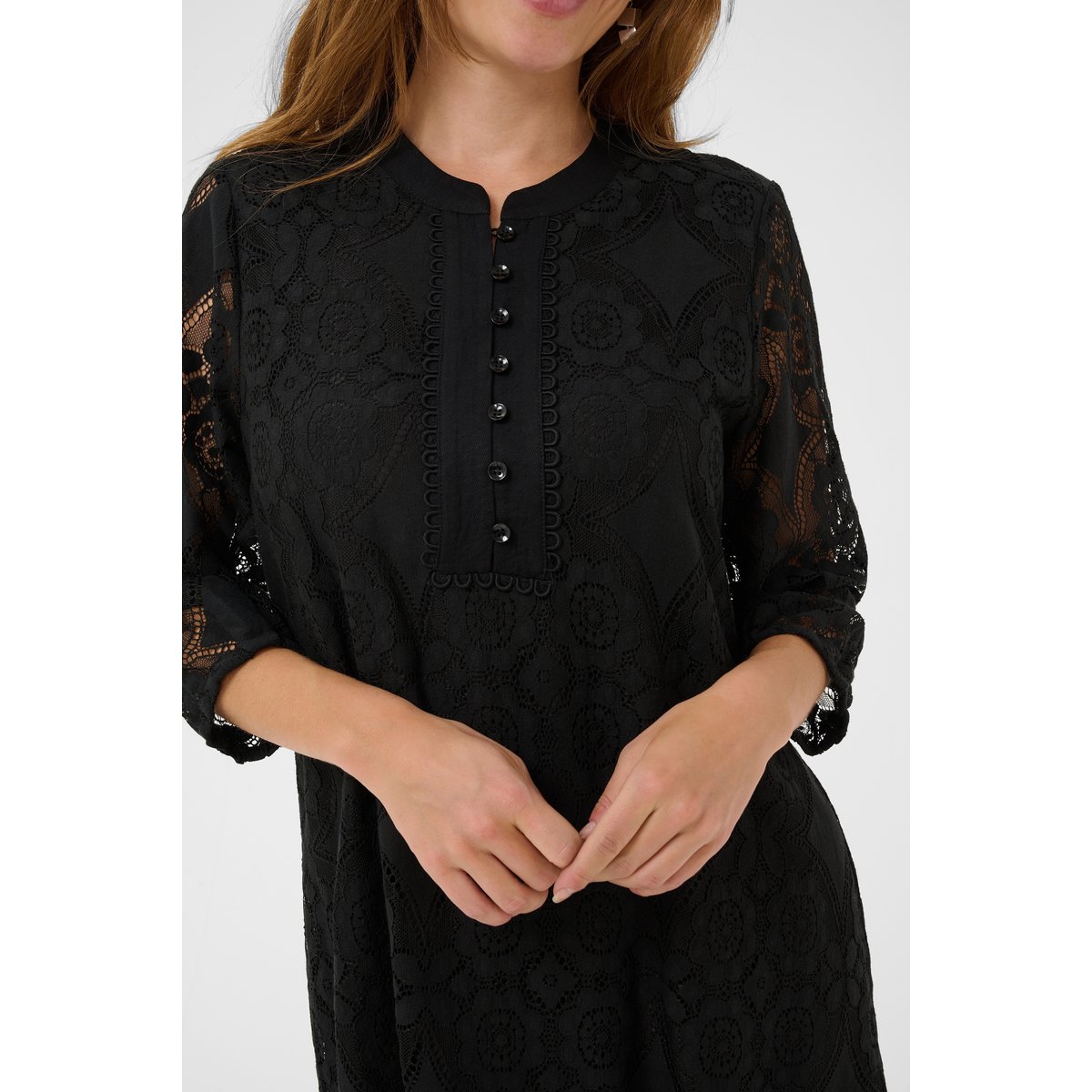 Robe noir, CULTURE