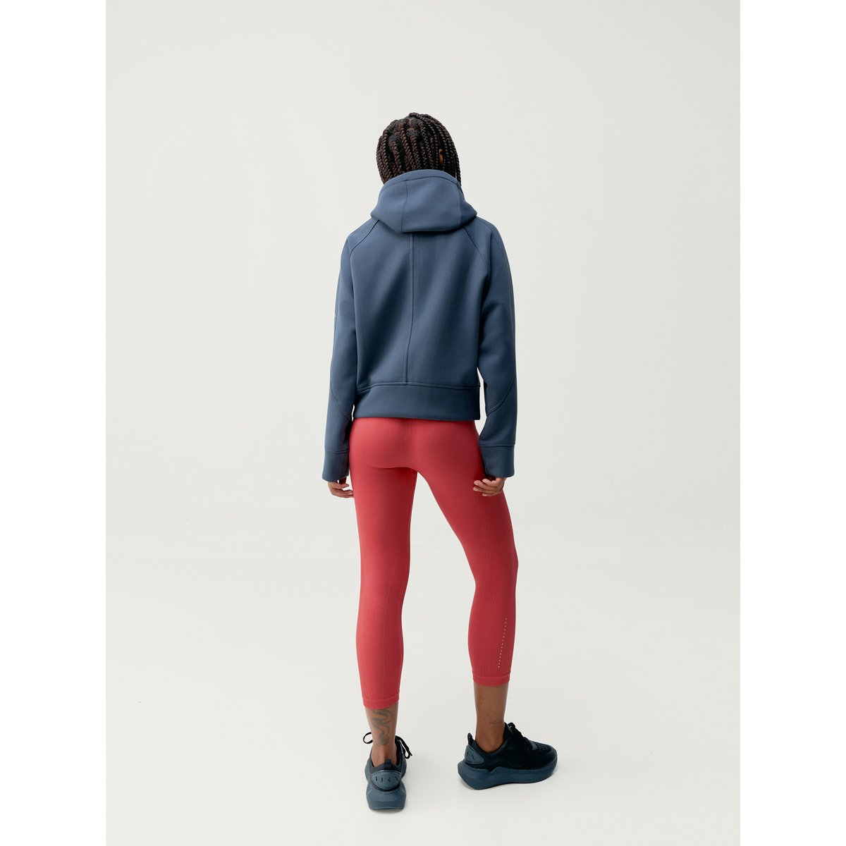 Sweat de sport femme Elsa À capuche avec fermeture éclair séchage rapide bleu acier gris, BORN