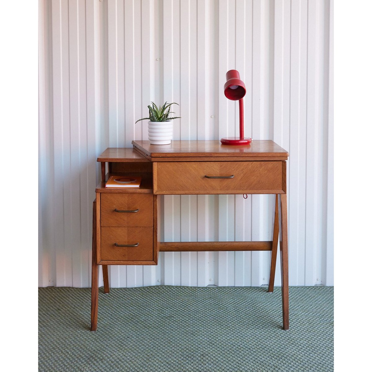 Bureau scandinave en bois Yvan N°571 - Bon état bois clair, DEBONGOUT