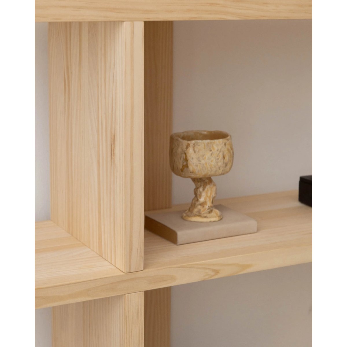 Bibliothèque en pin massif non verni MONTGÓ 2x3 bois clair, NAAN FURNITURE