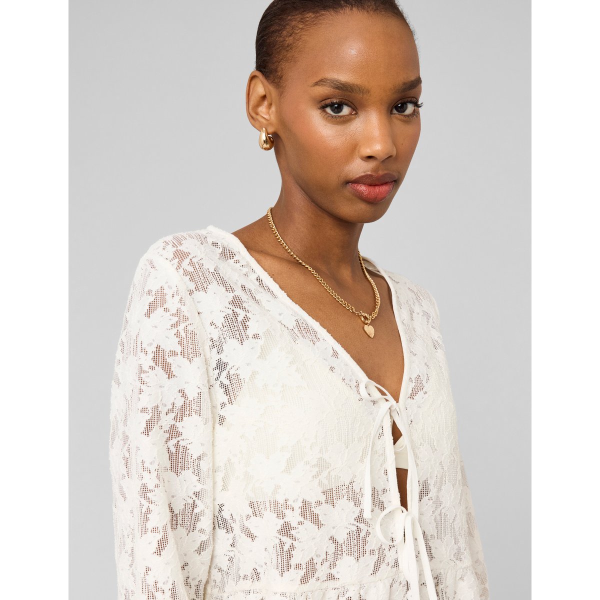 T-shirt en crochet à nouer blanc écru, BZB